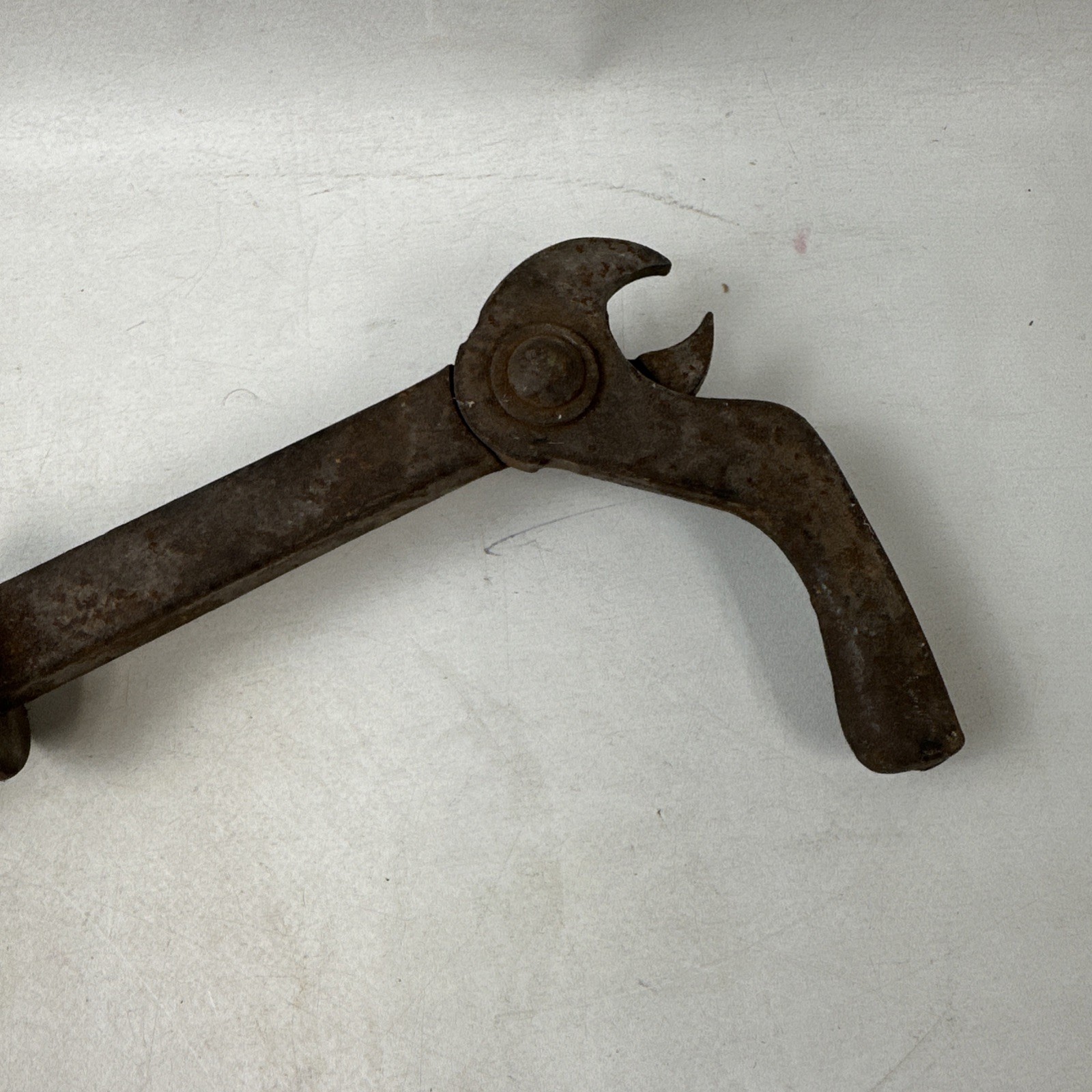 Bridgesport Rex No 64 Vintage Nail Puller Has Some Wear Works Well