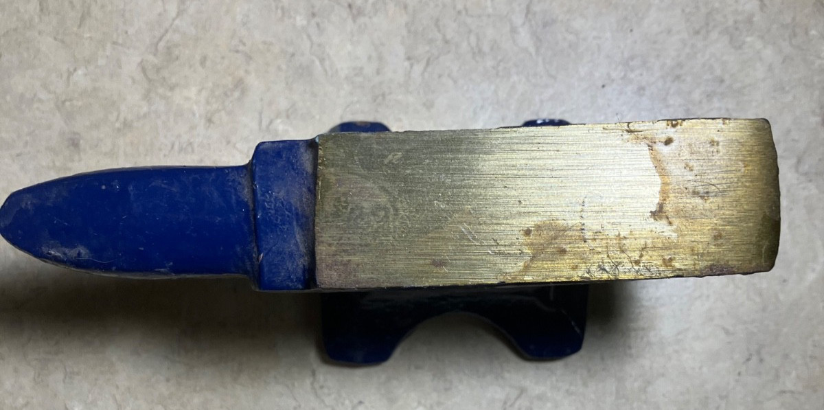 From estate-Small 1 pound iron anvil-very nice condition-for jewelry making?