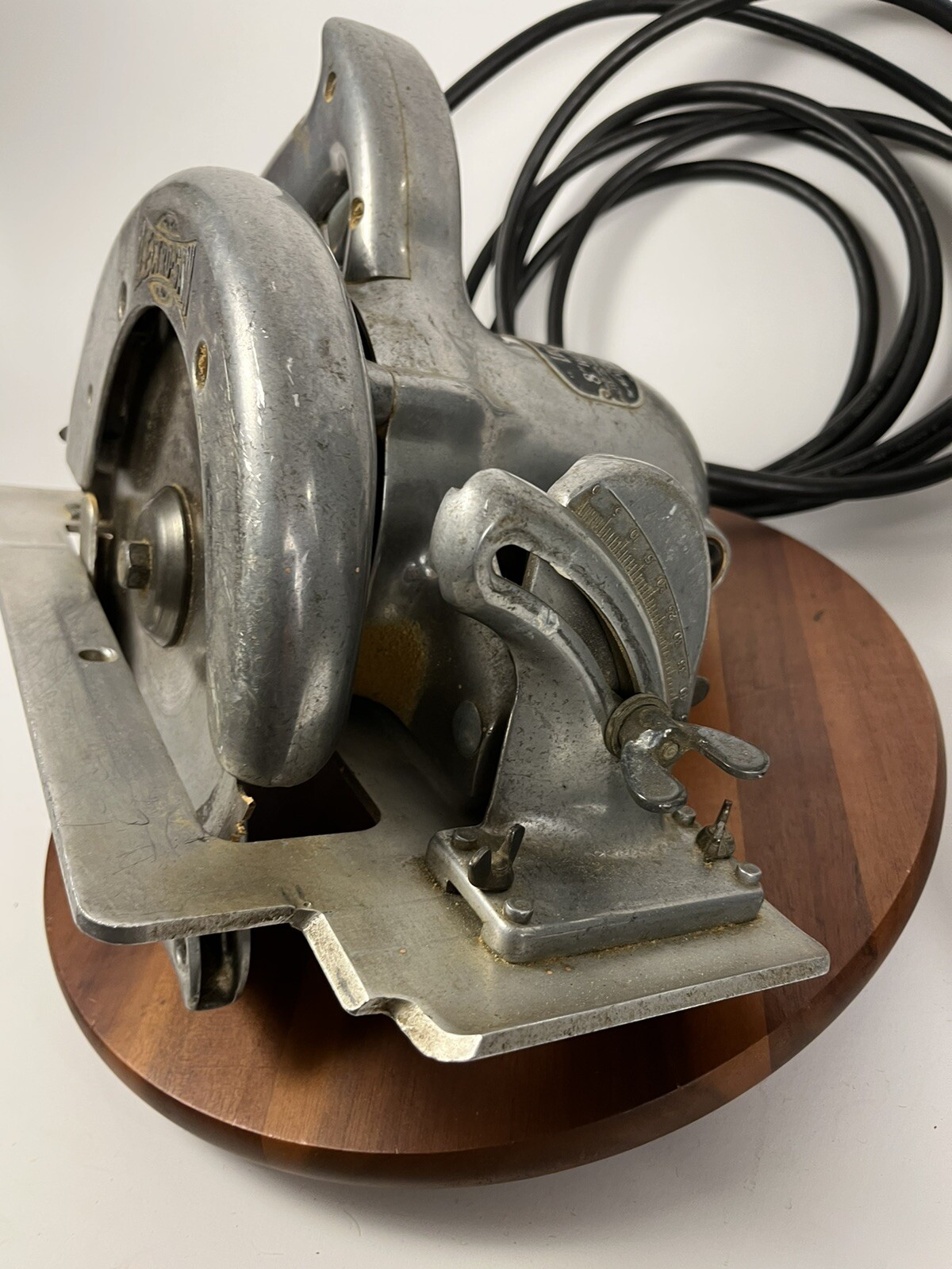 Vintage Black & Decker Lectro Circular Saw HU-80 8″ Heavy-Duty 4500rpm &Case USA