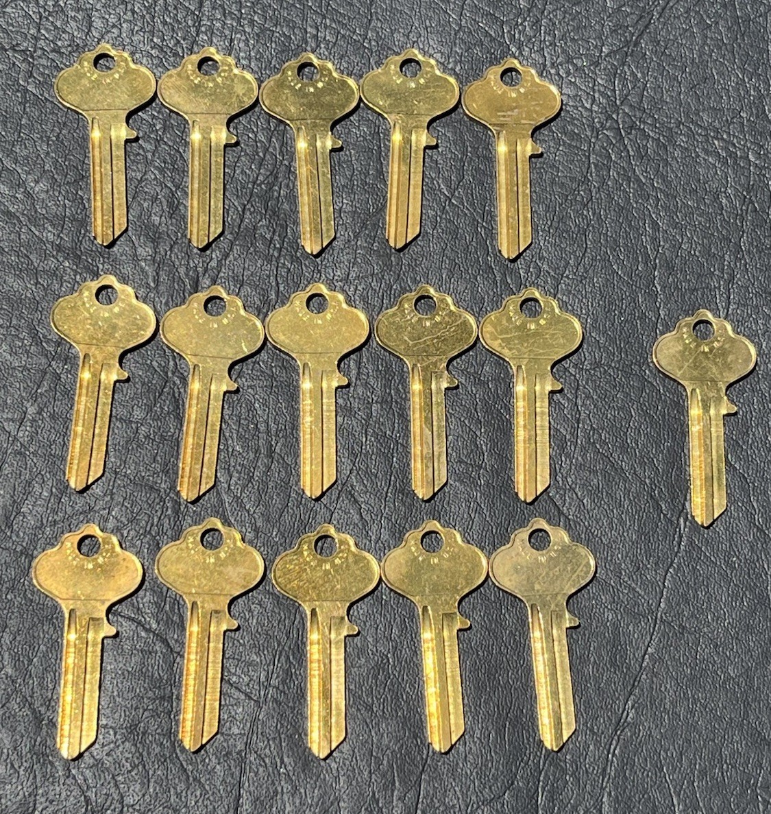 Key Blank ESP IN28 IN10 1054FN Lot of 16 Pieces Uncut Cabinet Desk Mailbox Locks