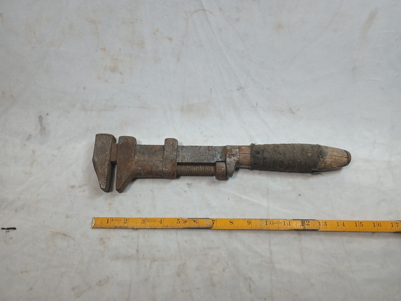 VINTAGE P. S. & W. CO. 15” MONKEY WRENCH Os73