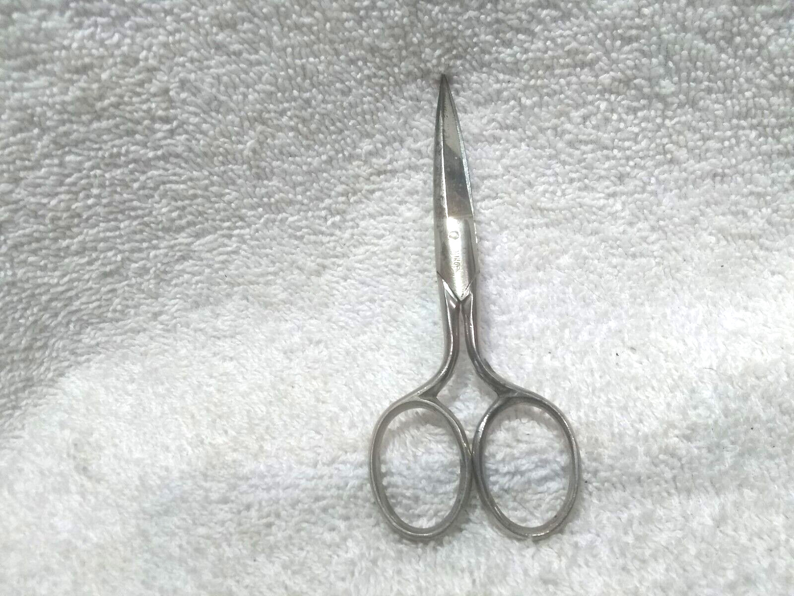 Solingen Pointed Blade Scissor Made Germany 4″ Great Vintage Condition