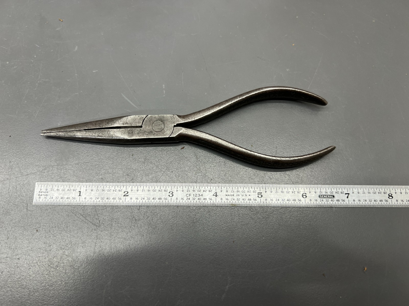 (v) VINTAGE 6.75″ NEEDLE NOSE PLIERS CUTTERS – FANCY GRIPS – WEST GERMANY