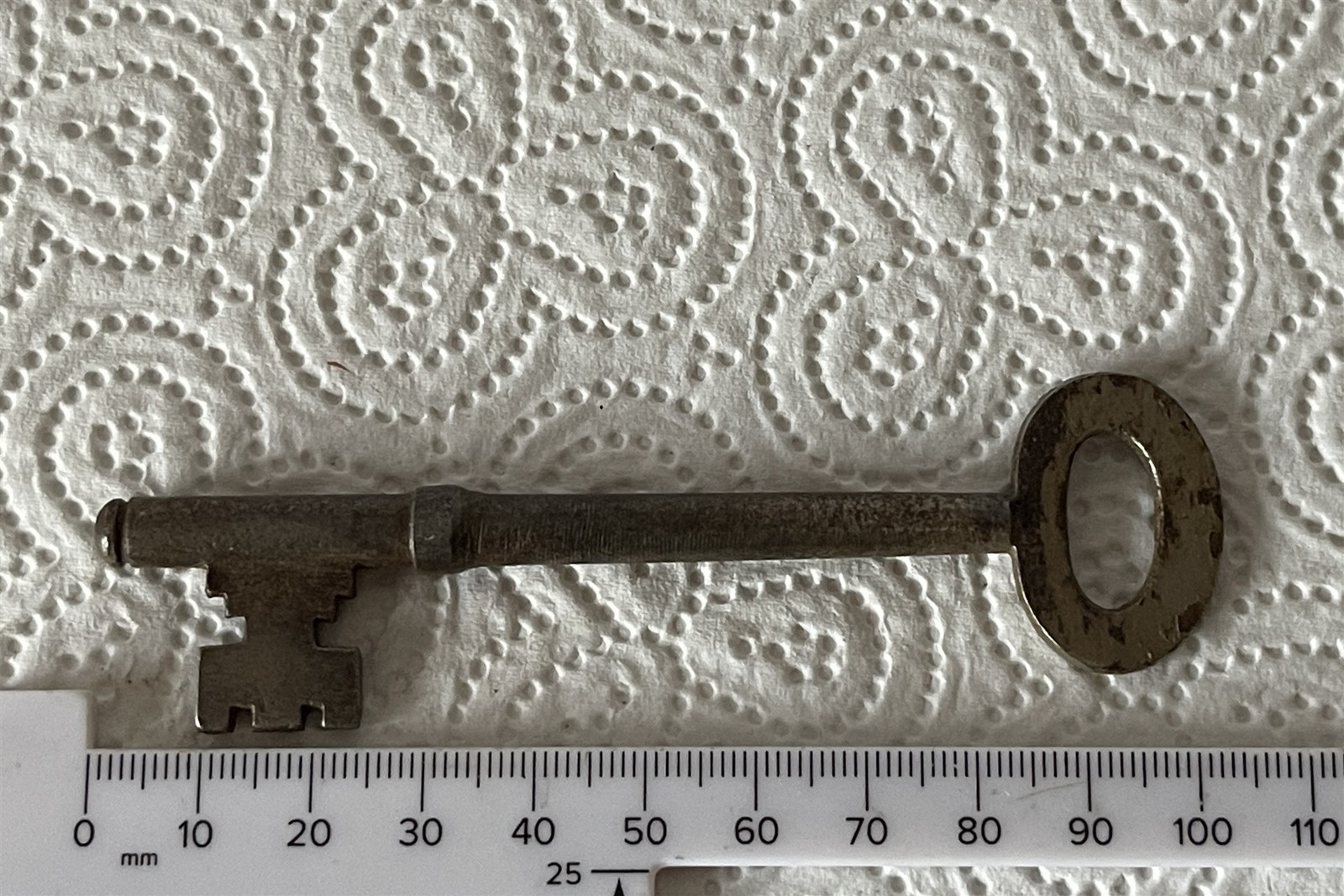 ~10cm Long Vintage Metal Skeleton / Ornament / Escape Room Key #pC197
