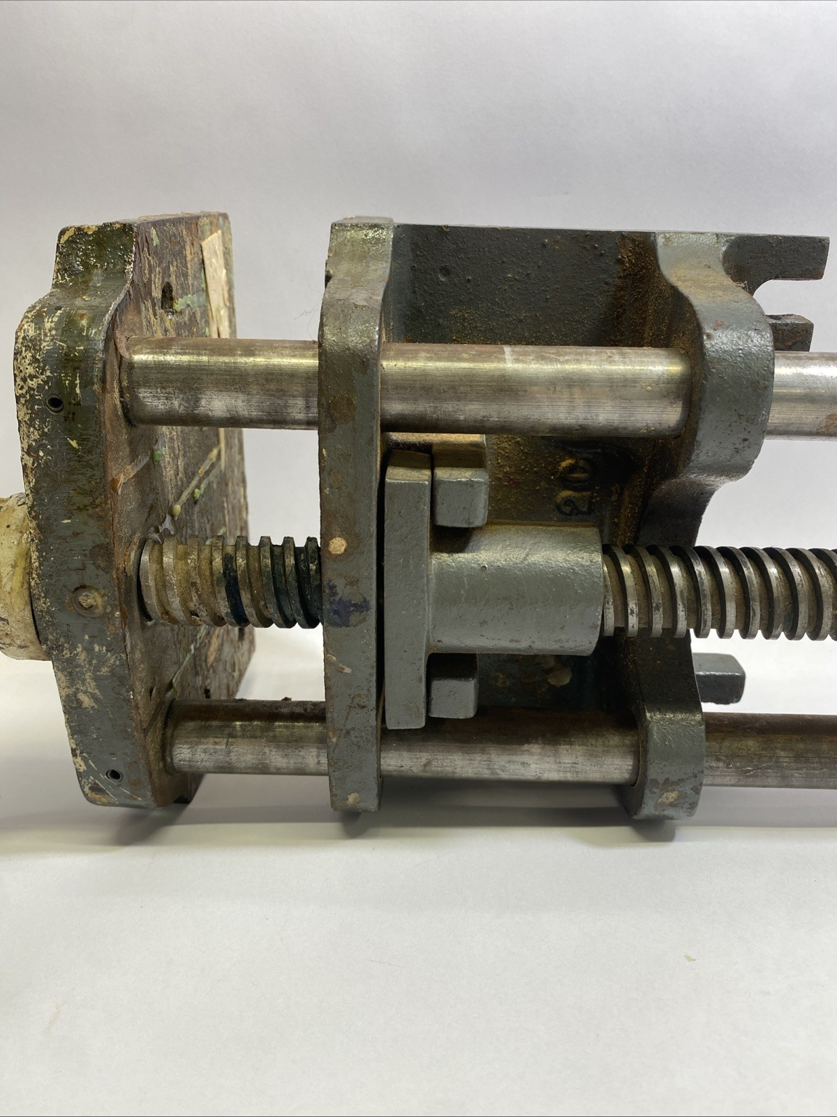 Vintage HEAVY Desmond Stephan W7 Wood Workers Under Bench Vice