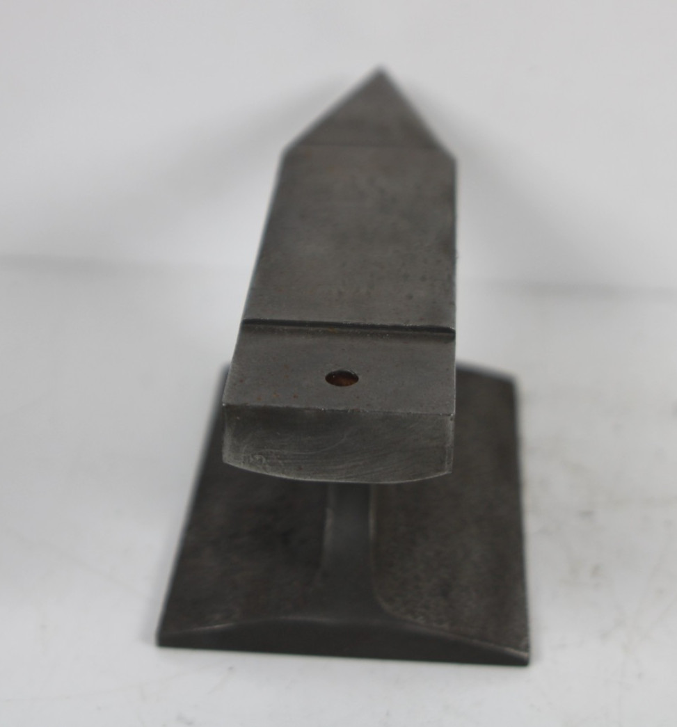 VINTAGE RARE MINI CAST IRON 8″ ANVIL 5.2 LB GUNSMITH/JEWELER/BLACKSMITH INV#FT08