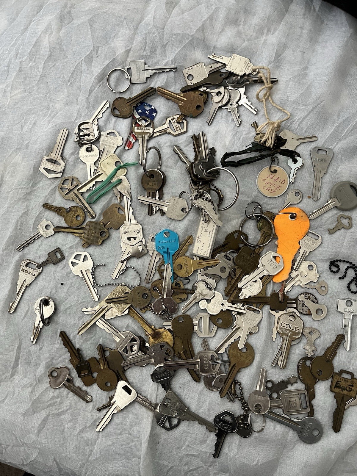 1# 14oz Mixed Lot Keys Vintage Auto House Craft Collectible