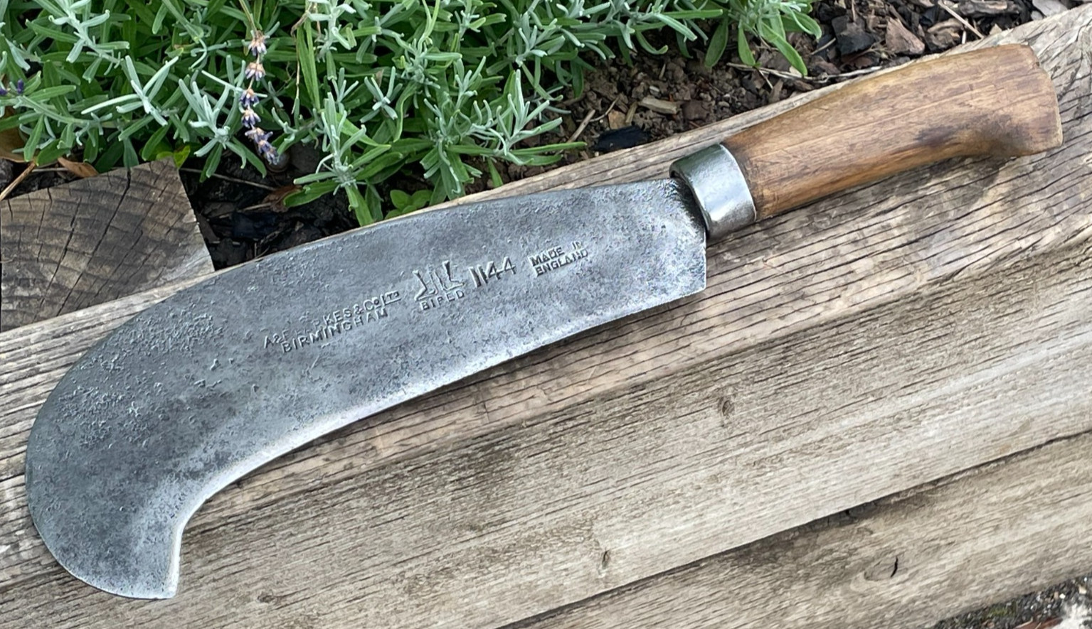 Vintage A F PARKES 1144 BIPED 10″ Billhook Slasher Hedgelaying Garden Tool