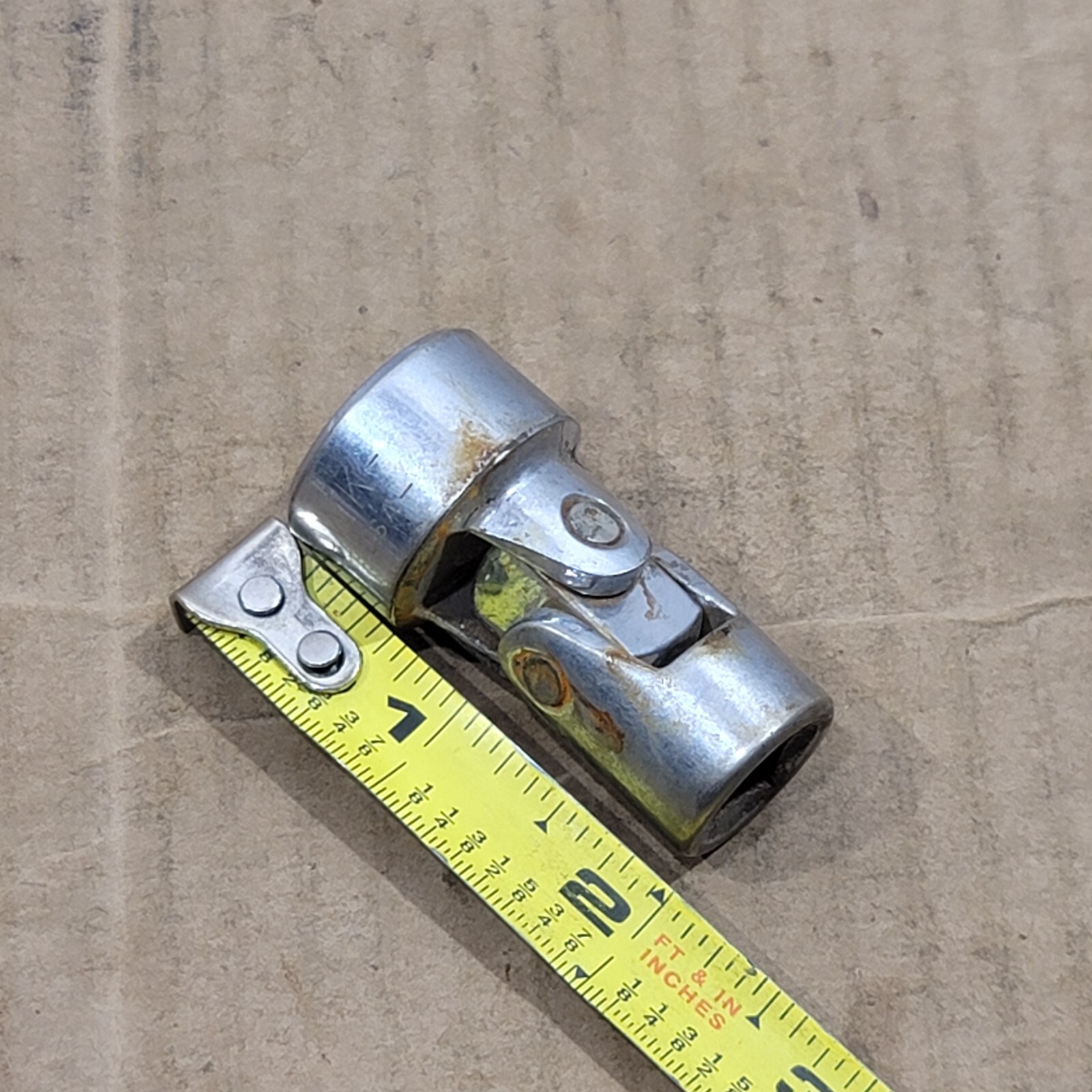 Vintage Blackhawk 11/16 Swivel Universal 3/8″ Drive 6pt socket 30222 USA
