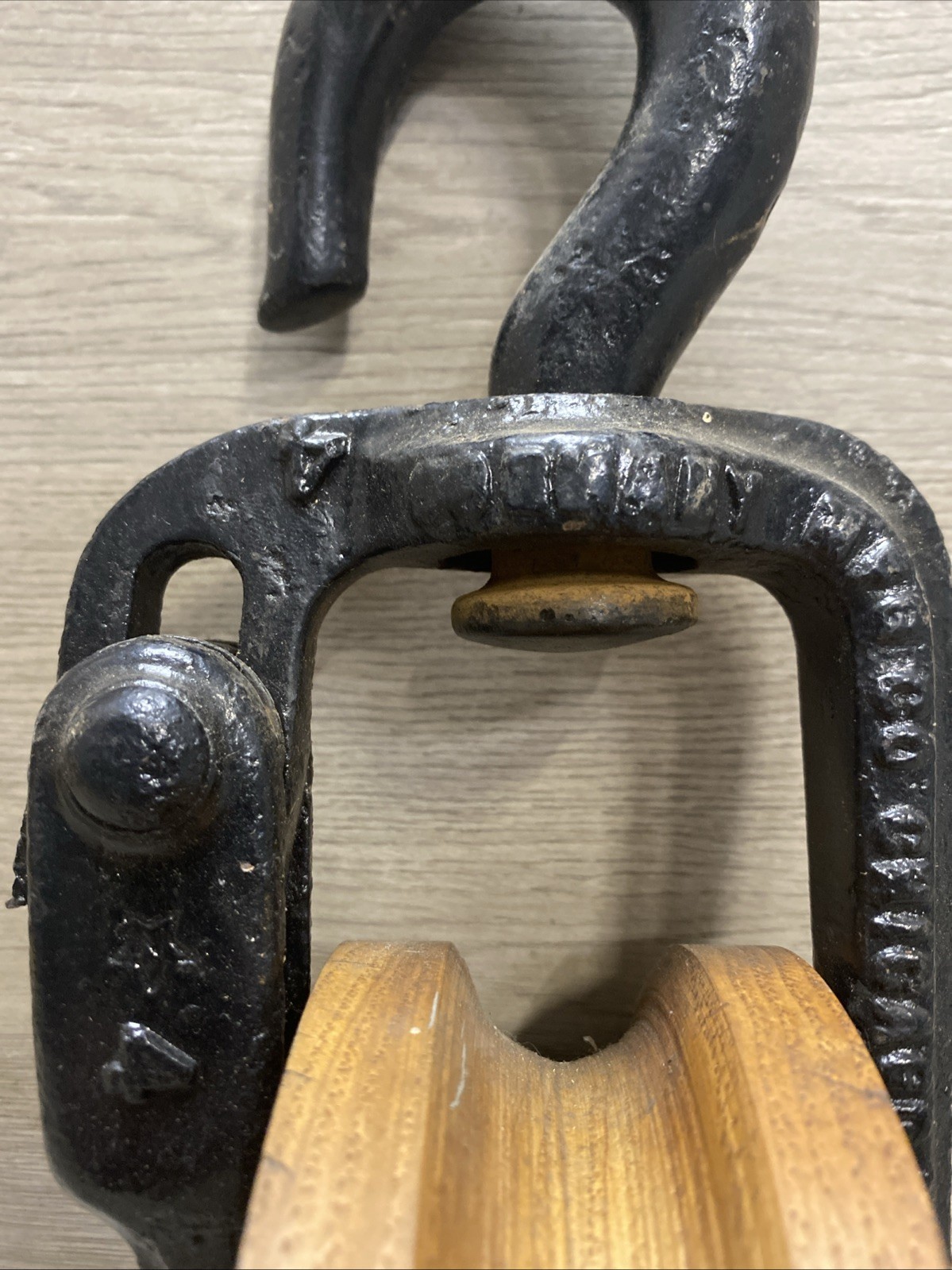 Antique Barn Cast Iron Single Pulley W/ Hook Branded Marked VGC