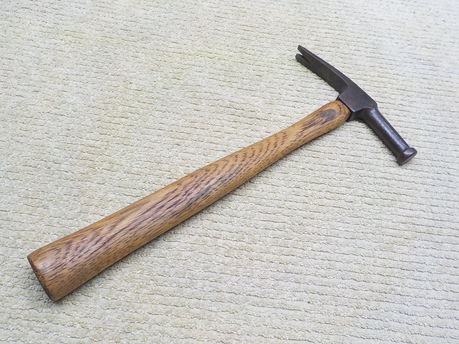 Antique Tack Hammer for Delicate Nailing Tasks 10 3/4″