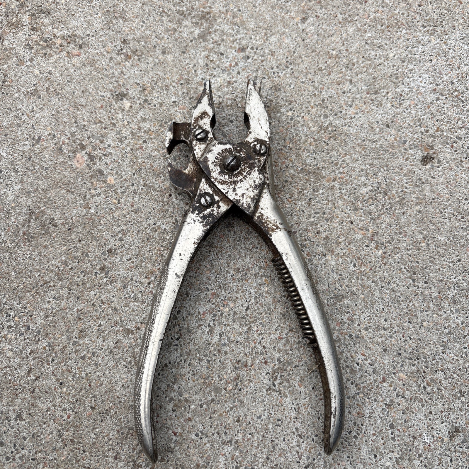 Scarce Vintage Schollhorn Bernard Shoe Button Pliers With Side Nippers