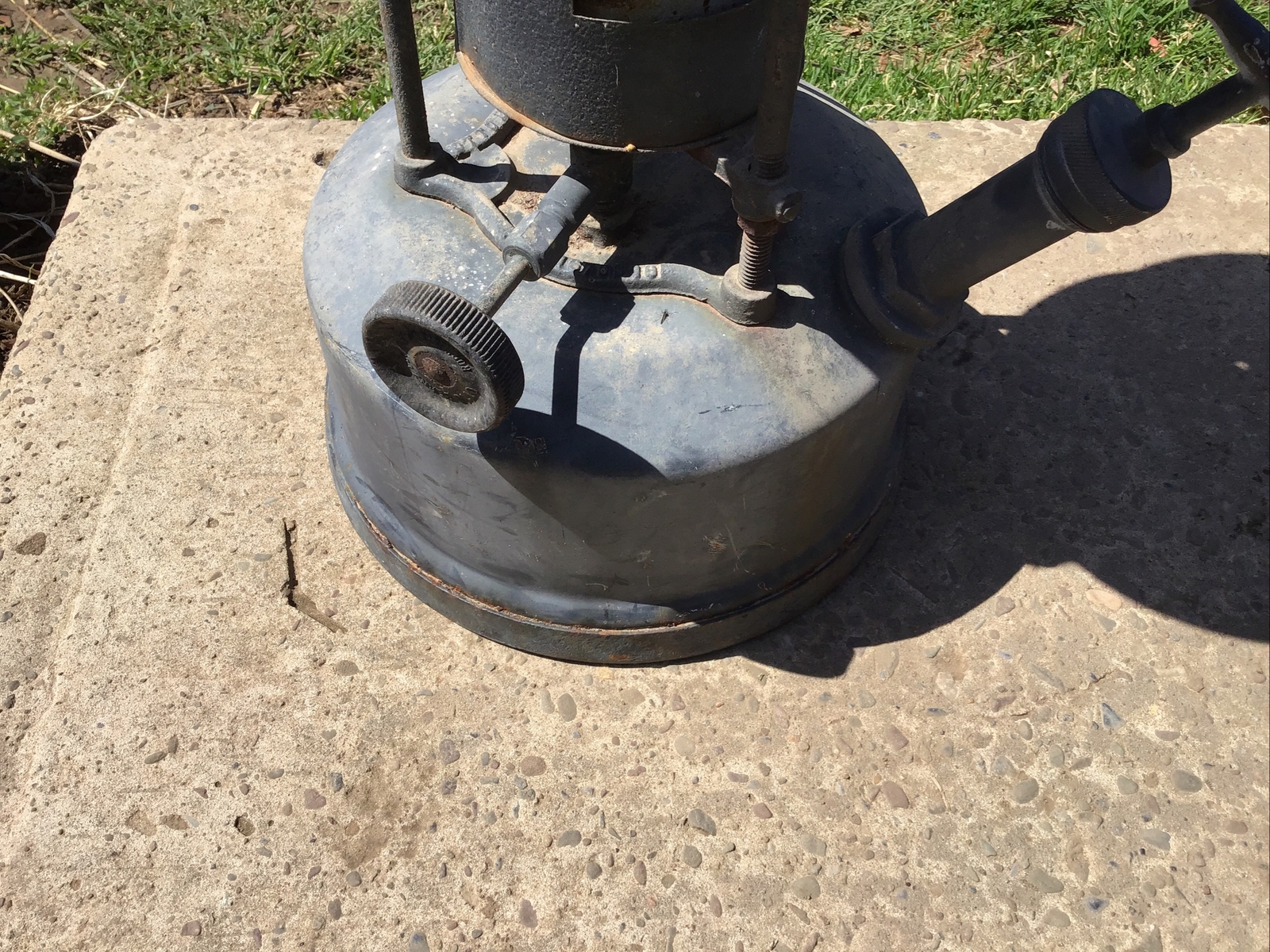 Antique Otto Bernz Rochester NY Smelting Furnace With Pots And Tools
