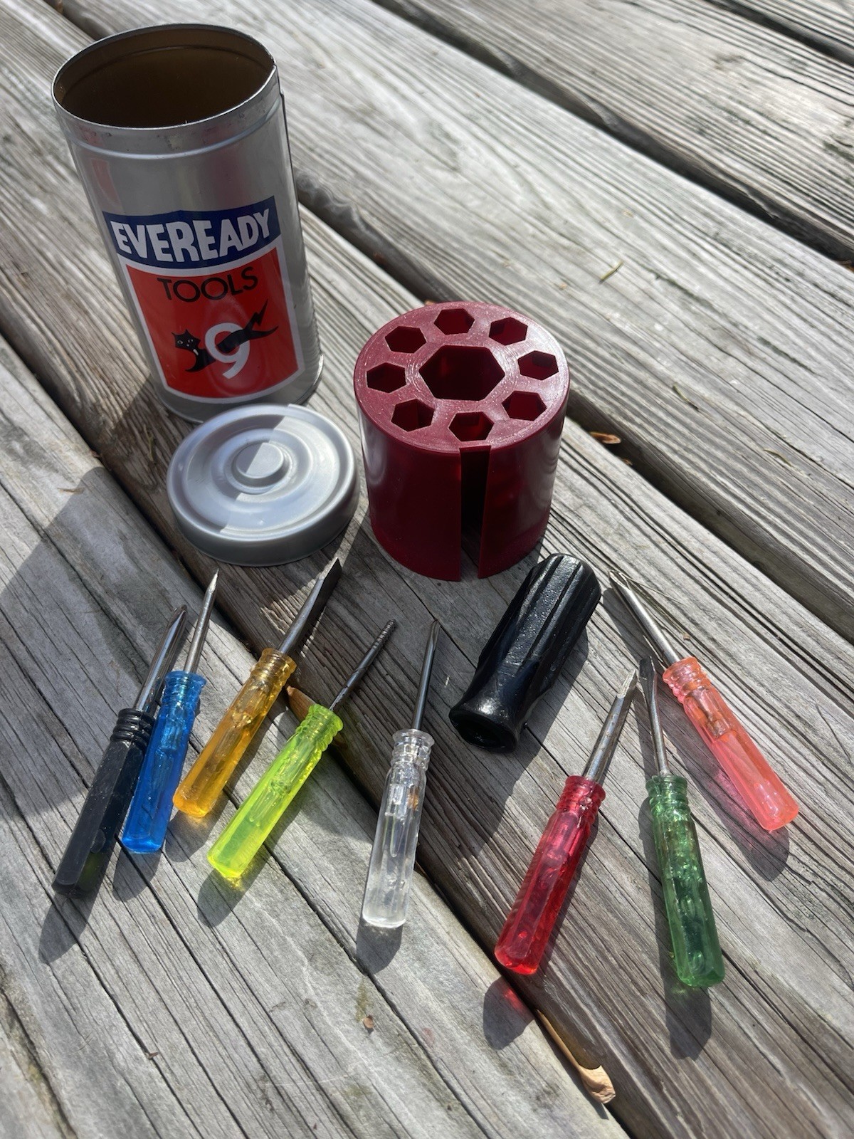 VINTAGE EVEREADY TOOLS MINI SCREWDRIVER SET TIN CAN COMPLETE 80’s Original Box