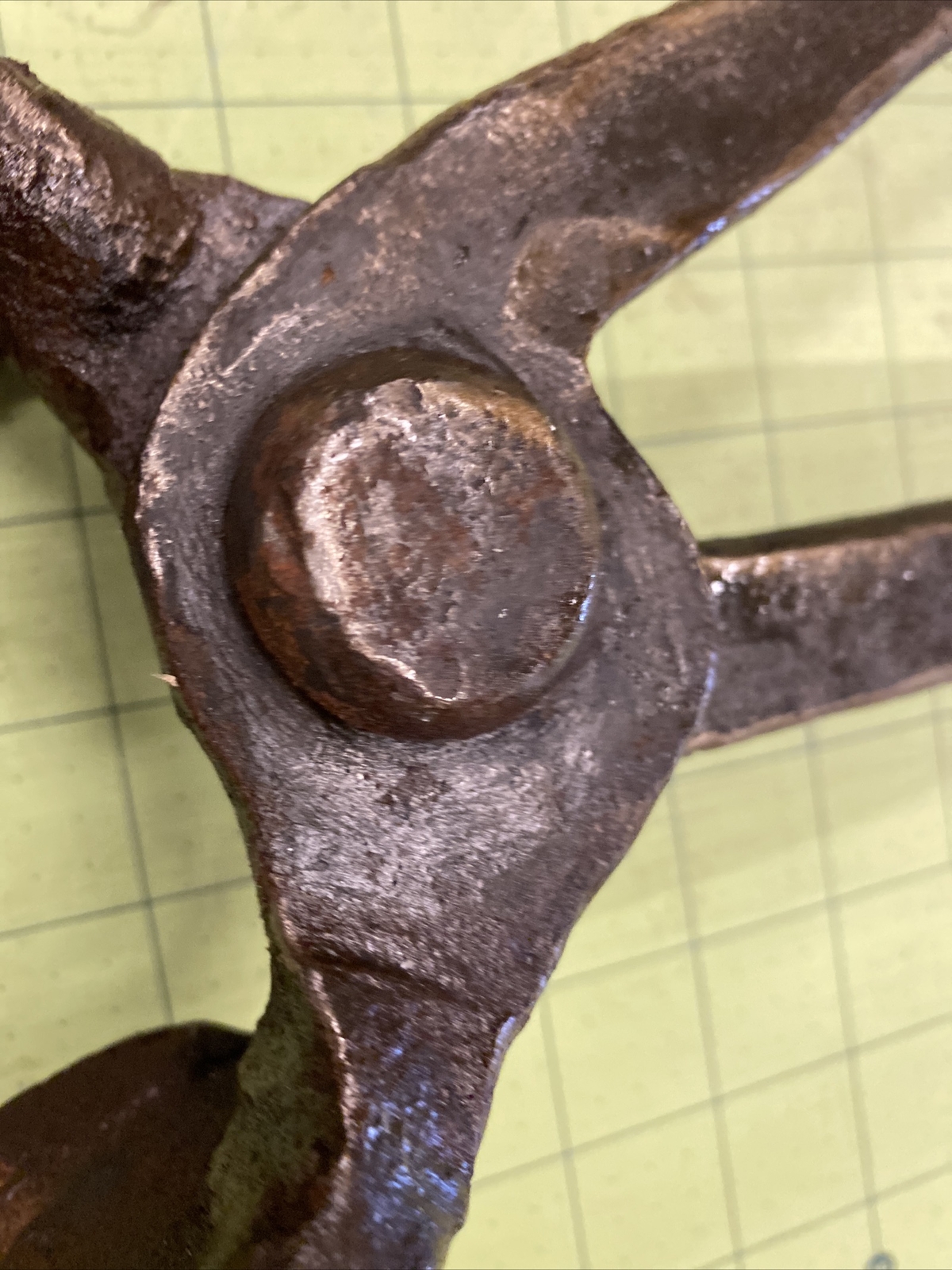 Huge Vintage Blacksmith Tongs 11 Lbs lbs (p140