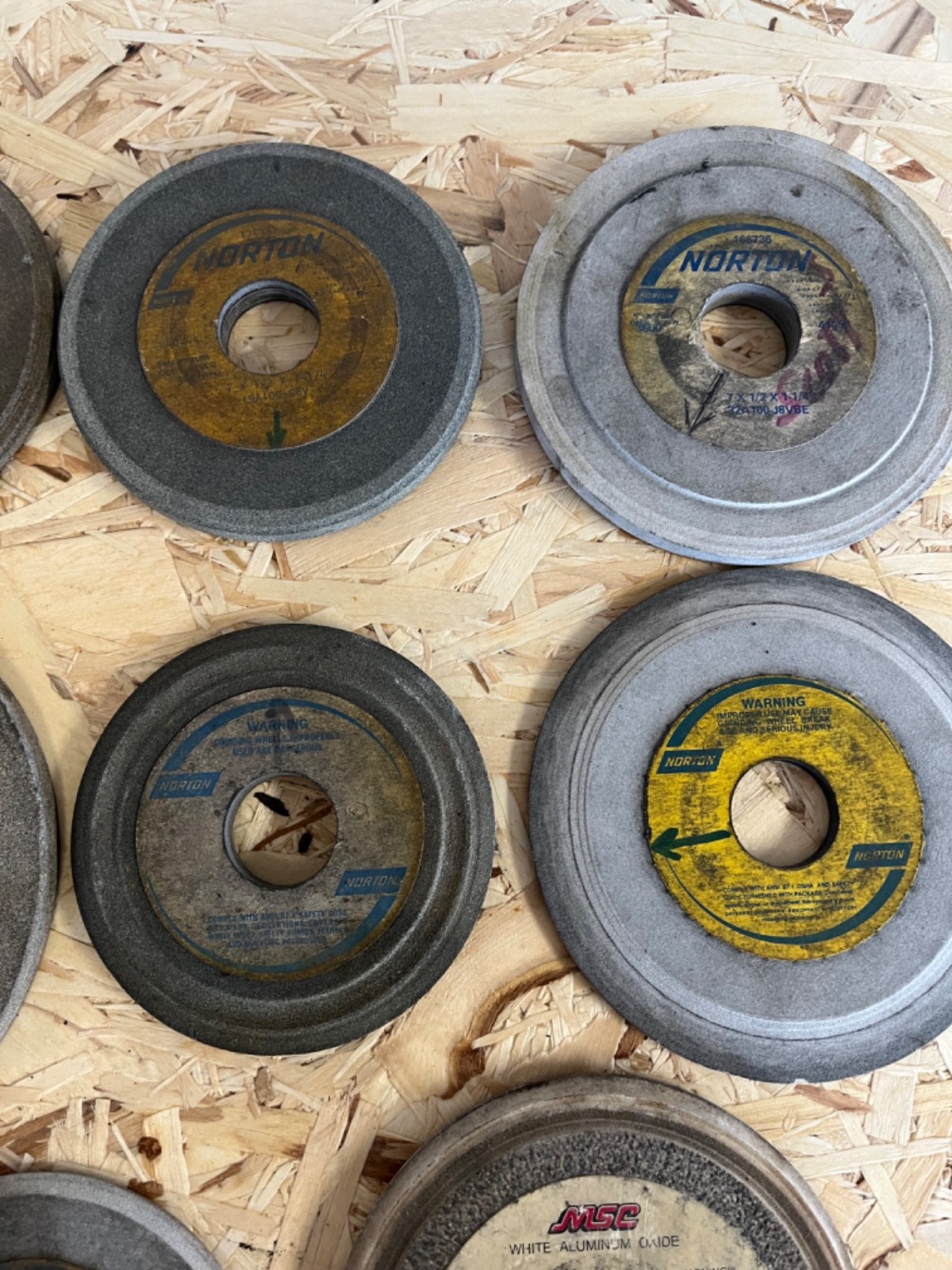 MACHINIST TOOL LATHE MILL Machinist Lot of 8 used Norton / MCS Grinding Wheels