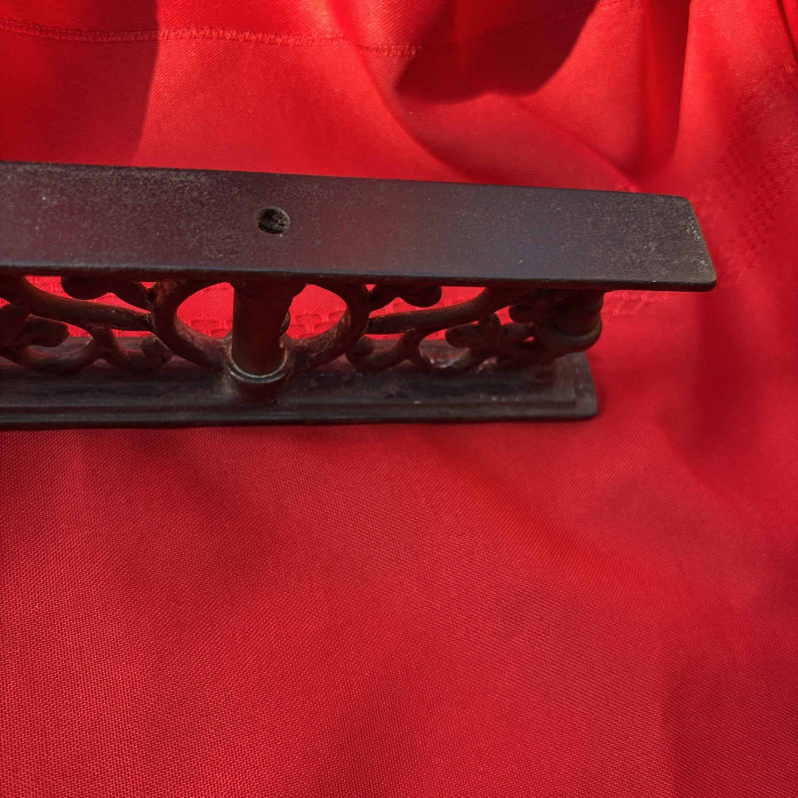 Davis Patent 18″ Cast Iron Level | M.W. Robinson Co. | No. 8 New York 1880s