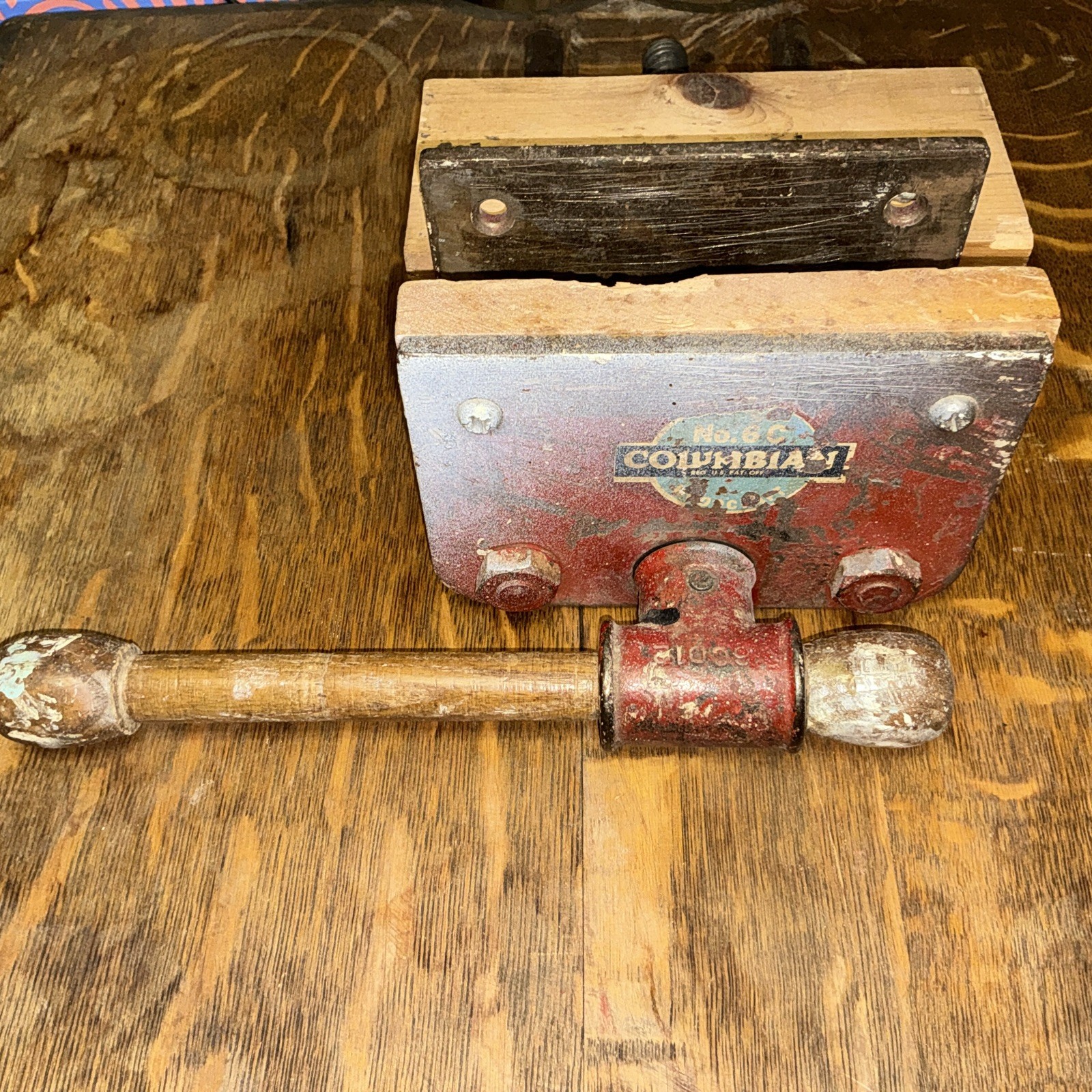 Columbian Woodcraft #6-C woodworking Vise Working Condition