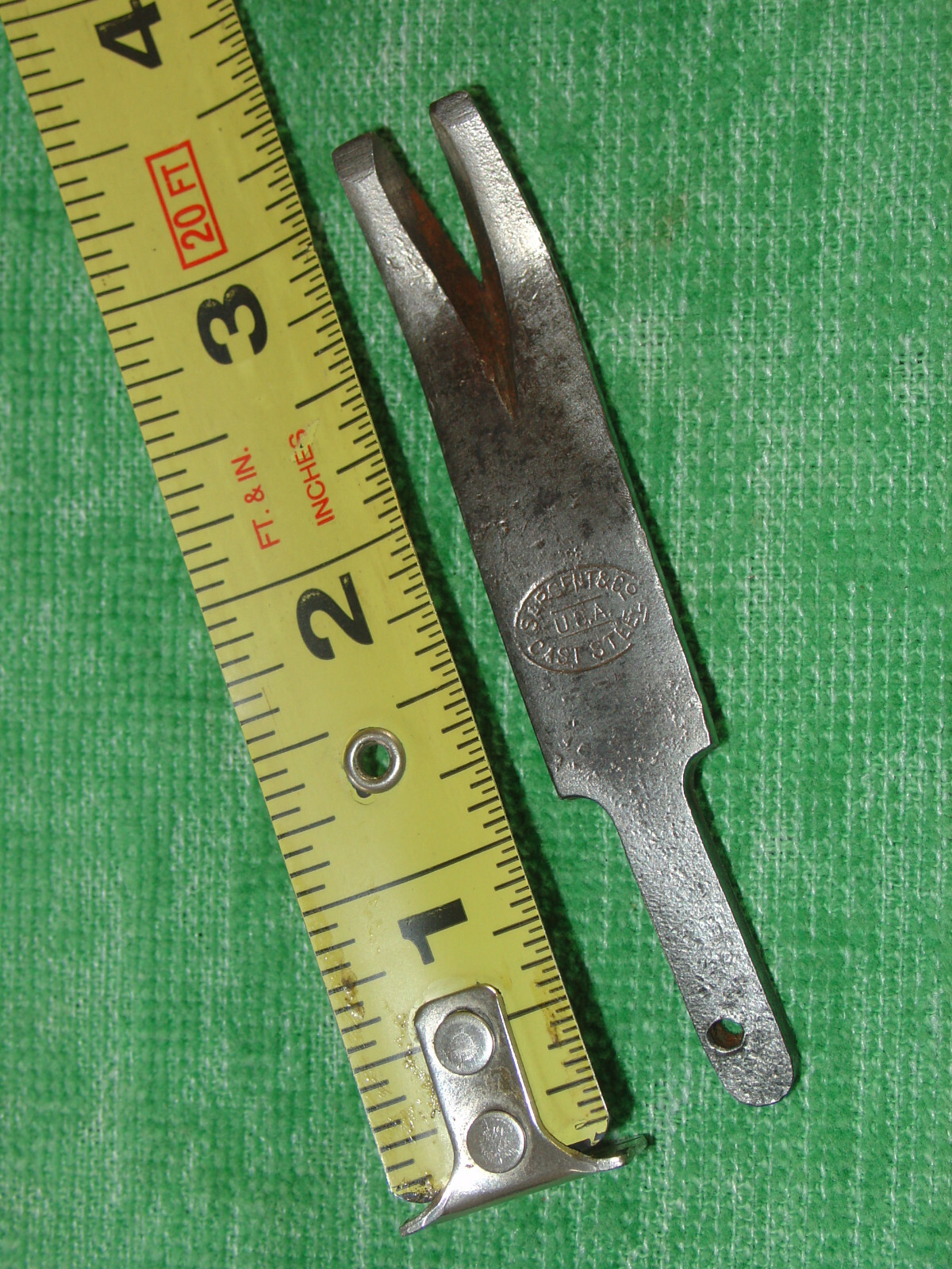 VINTAGE SARGENT TACK PULLER TAC PULLER ARTS & CRAFTS TOOL –PART ONLY NO HANDLE