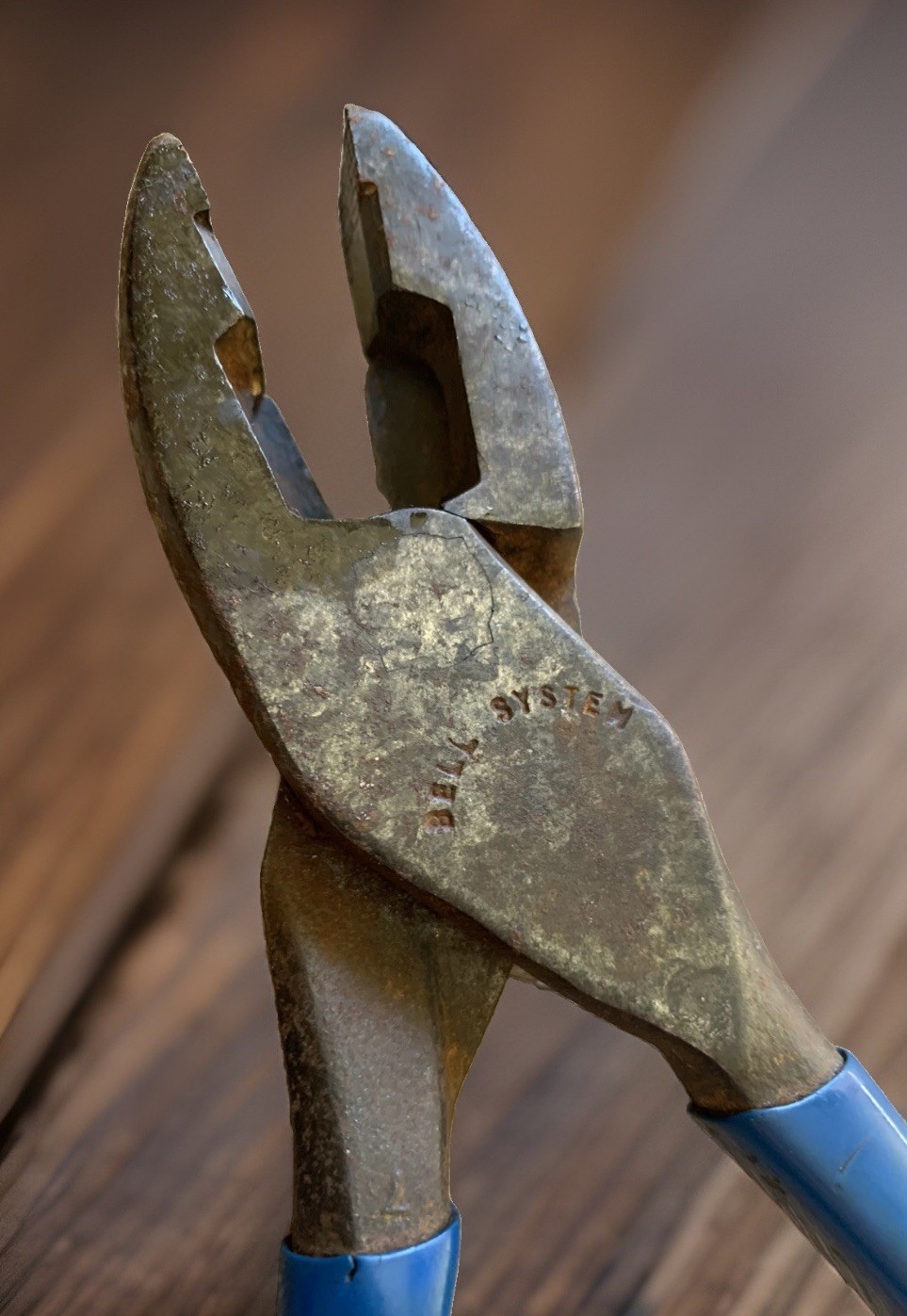 VTG. UTICA~159~BELL SYSTEM LINESMAN PLIERS / WIRE CUTTERS 9-1/2~USA
