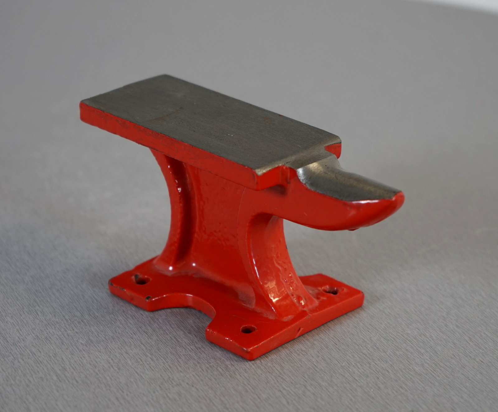 small iron miniature anvil for goldsmith watchmakers etc vintage 1970s