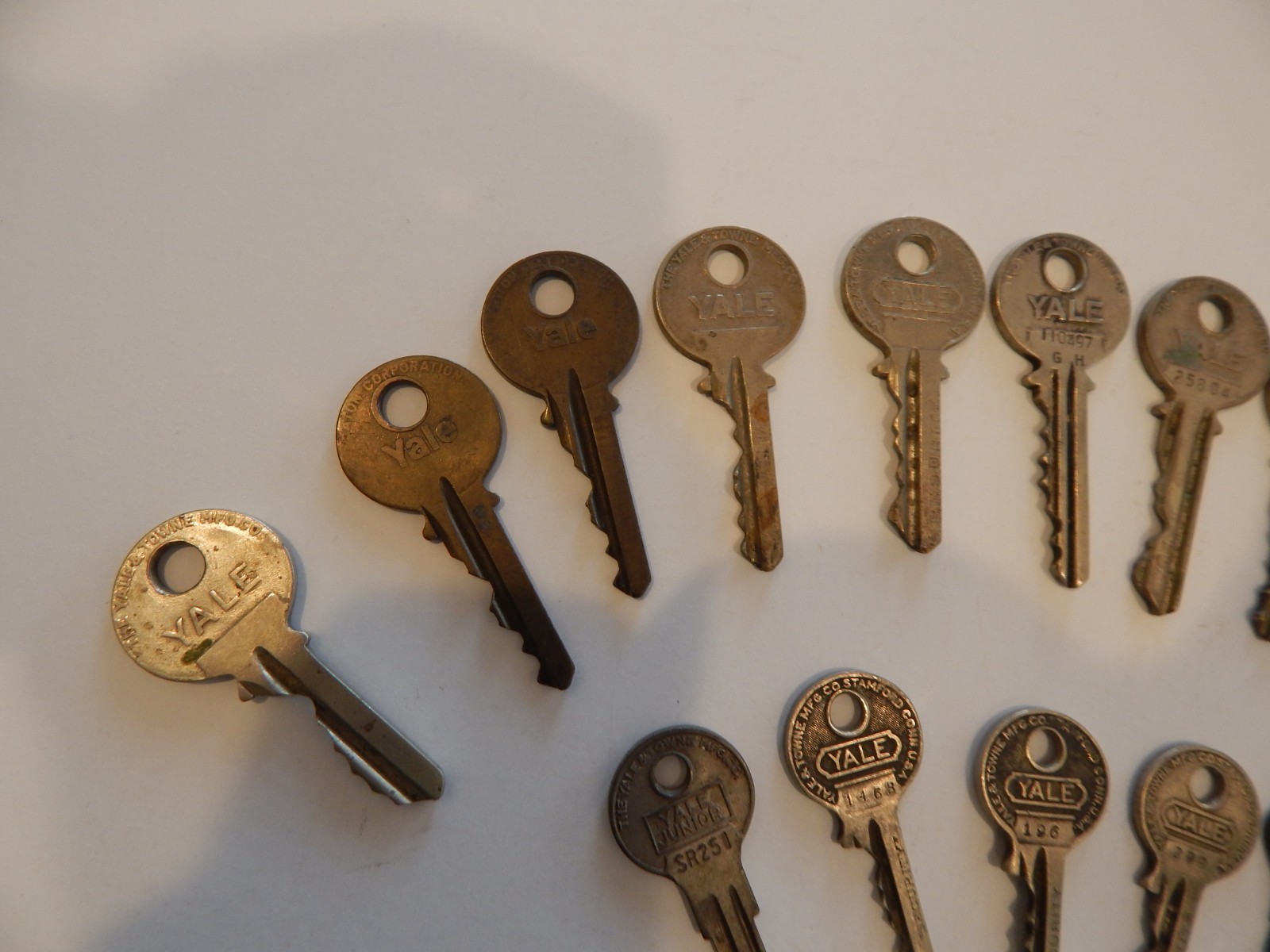 Collection of 32 Vintage Yale and Yale Junior Keys