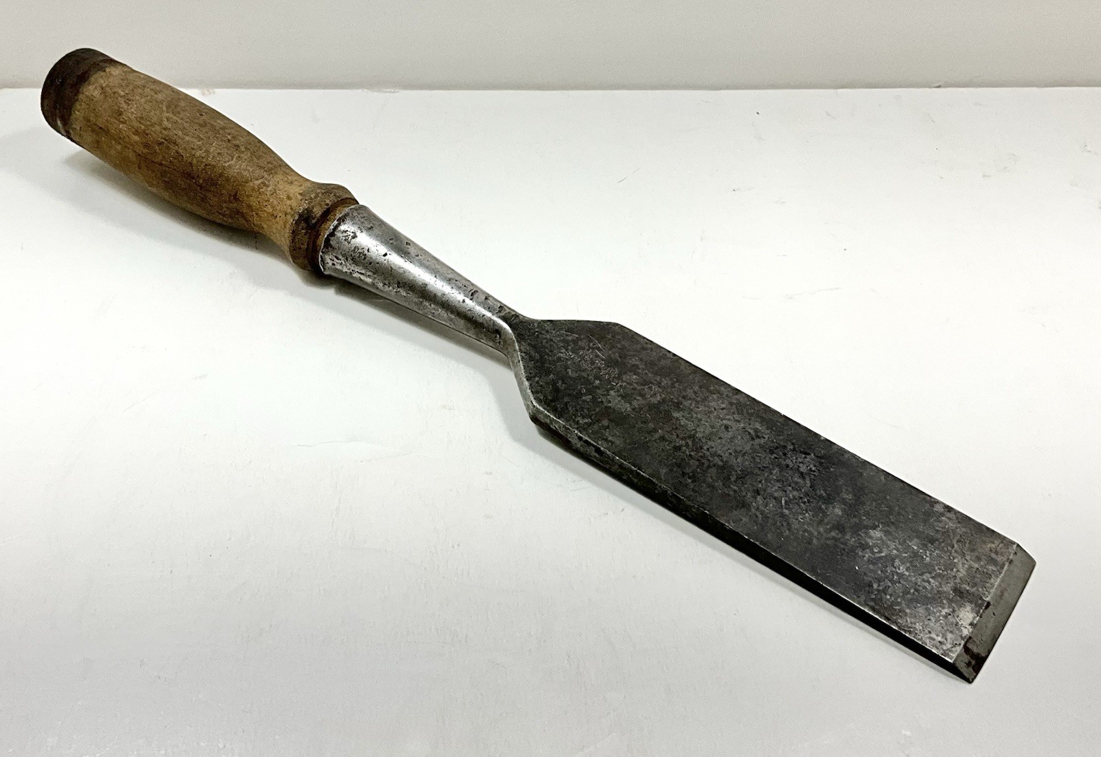 Antique Riverside Tool 1-3/4” Square Edge Socket Framing Chisel Iron HD Timber