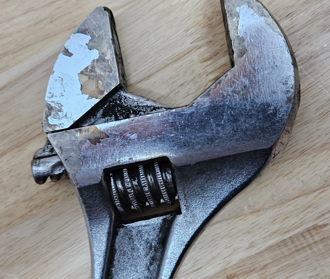 Vintage CRESCENT U.S.A. “THE ORIGINAL SINCE 1907” 15 inch ADJUSTABLE WRENCH