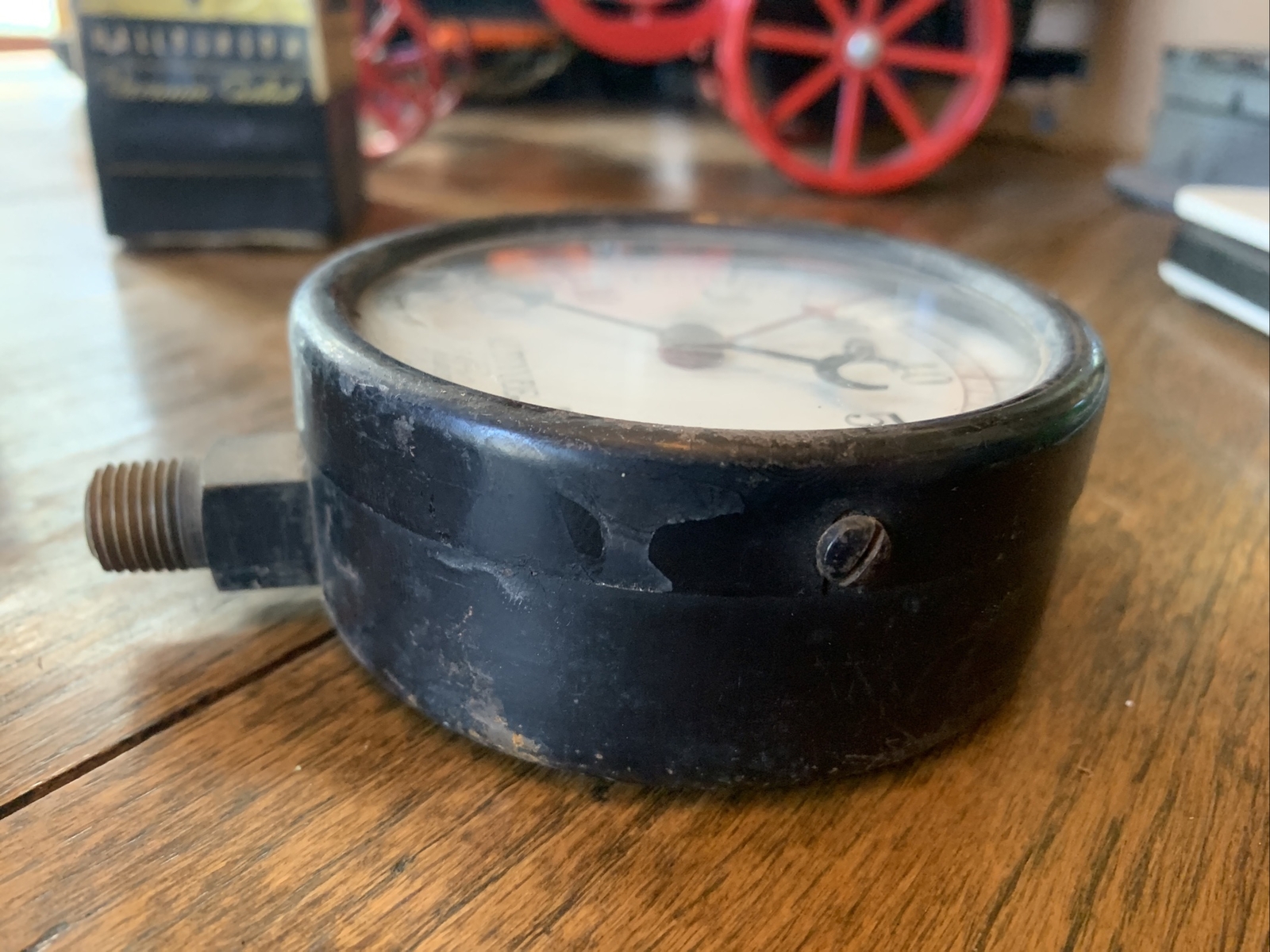 US Gauge Company Altitude Gauge