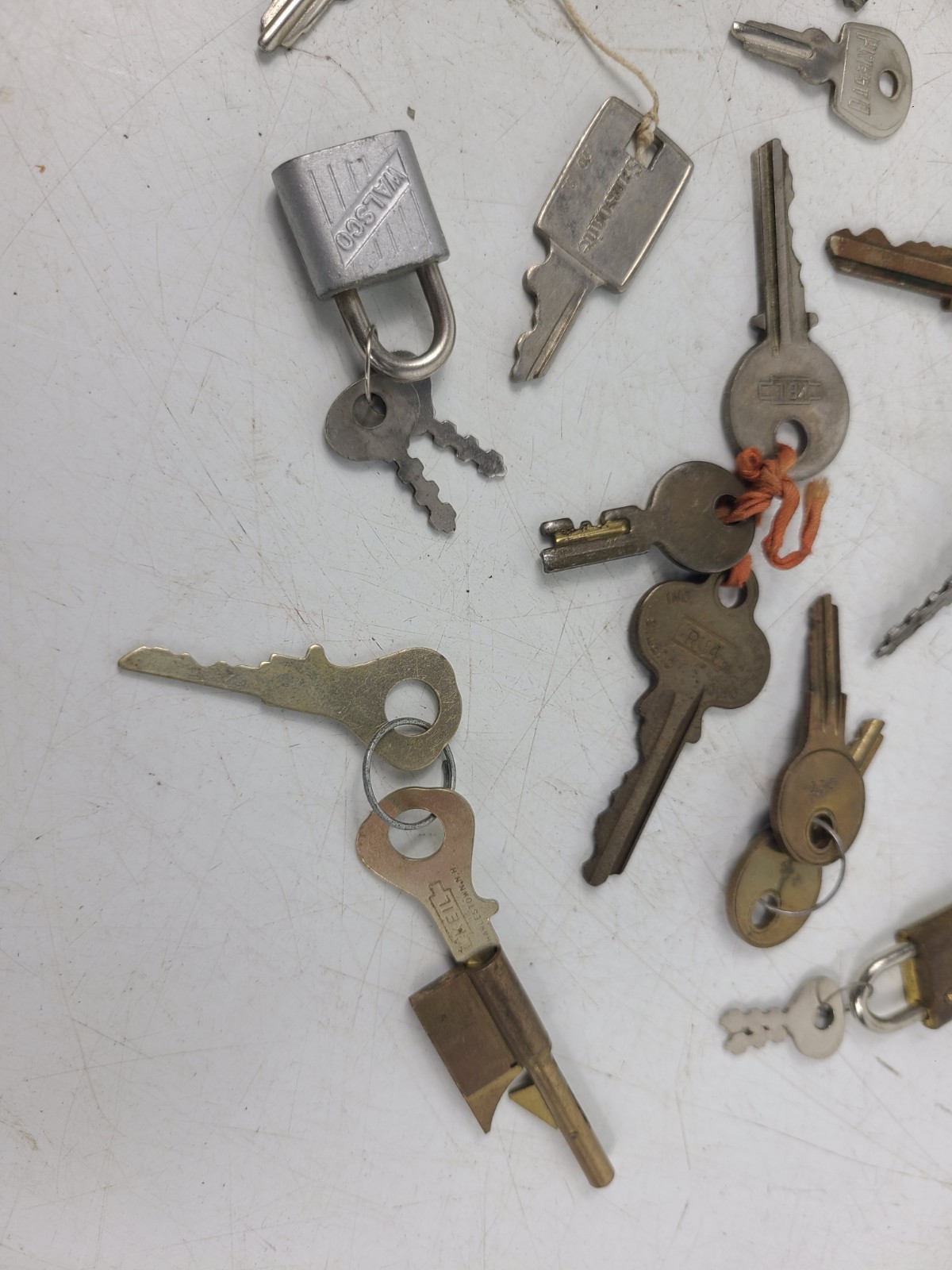 Vintage Antique Mixed Lot Of Locks & Keys