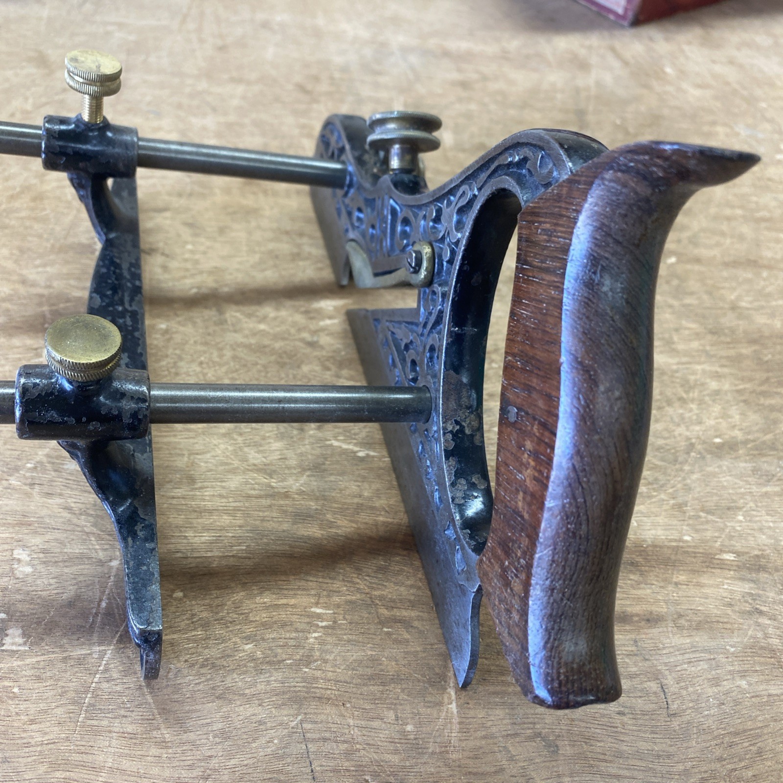 Stanley No. 43 Miller’s Patent Plow Plane Type 4 W/ Fence & Tap Die Set⁠