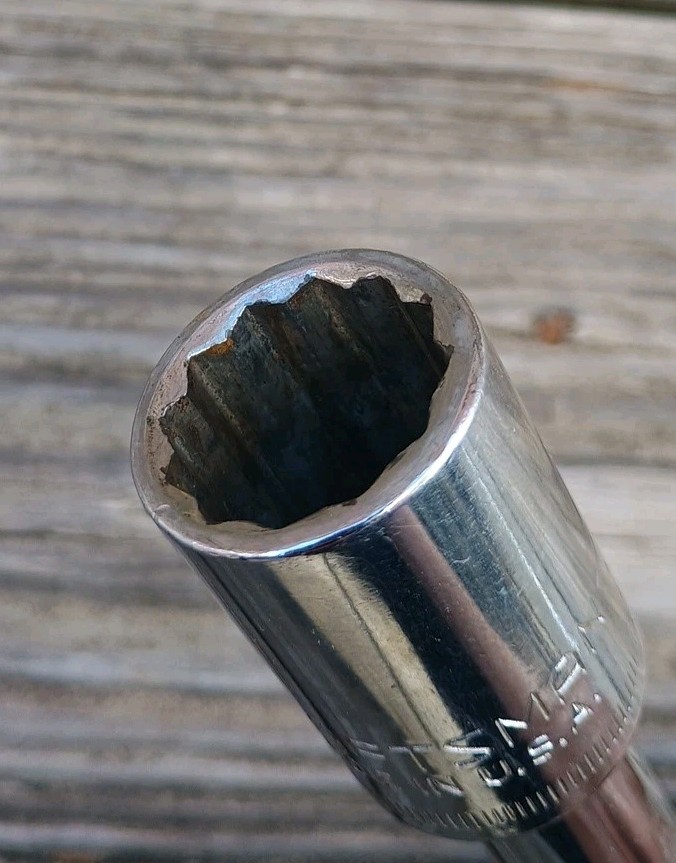 Vintage Craftsman 18mm 12 Point Shallow Socket 1/2″ Drive G 44267 USA