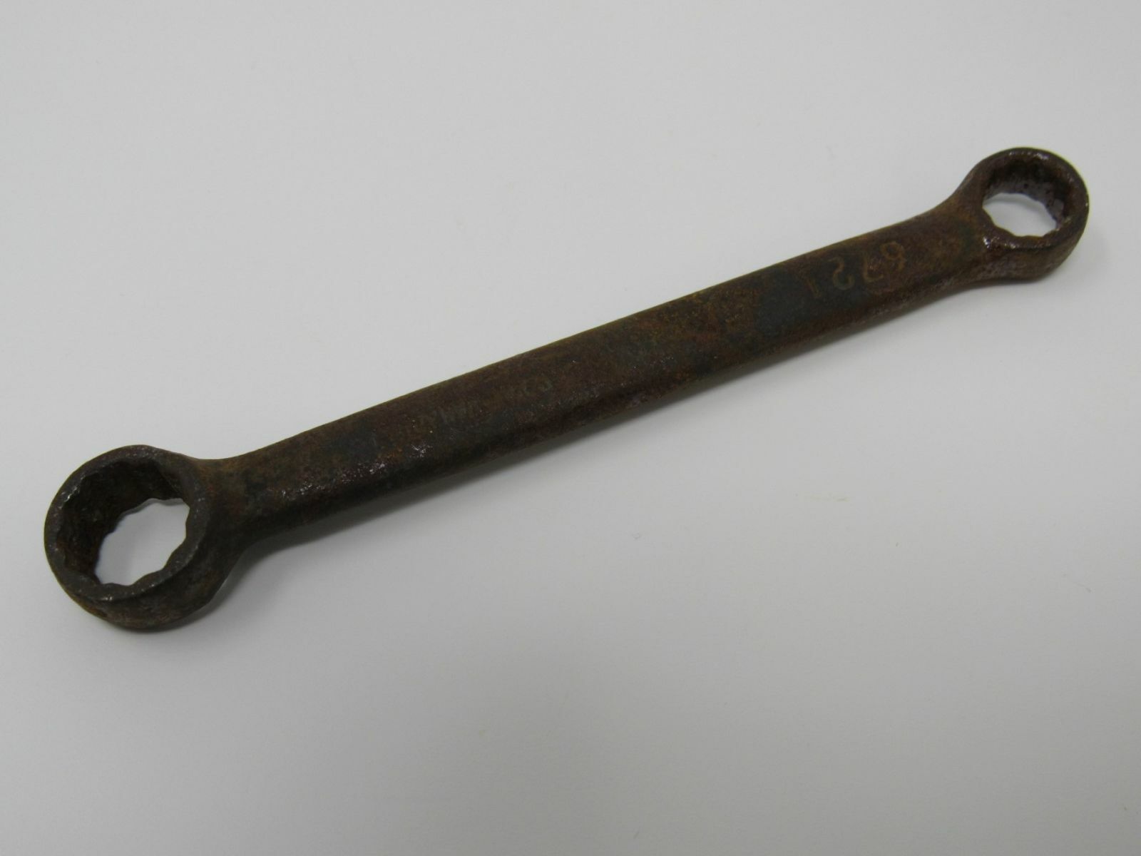 Professional 3/4-in & 5/16-in Box End Wrench 4-1/4-in 6721 Vintage