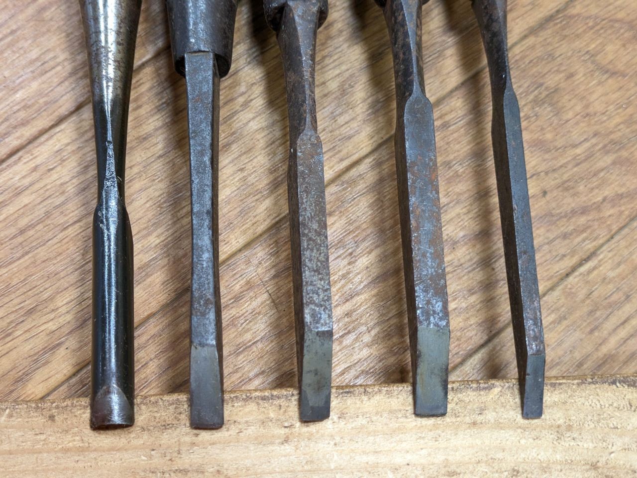 Japanese vintage chisel tataki Nomi Japan Signed Old Vintage 9.7.6.7.4mm TW290