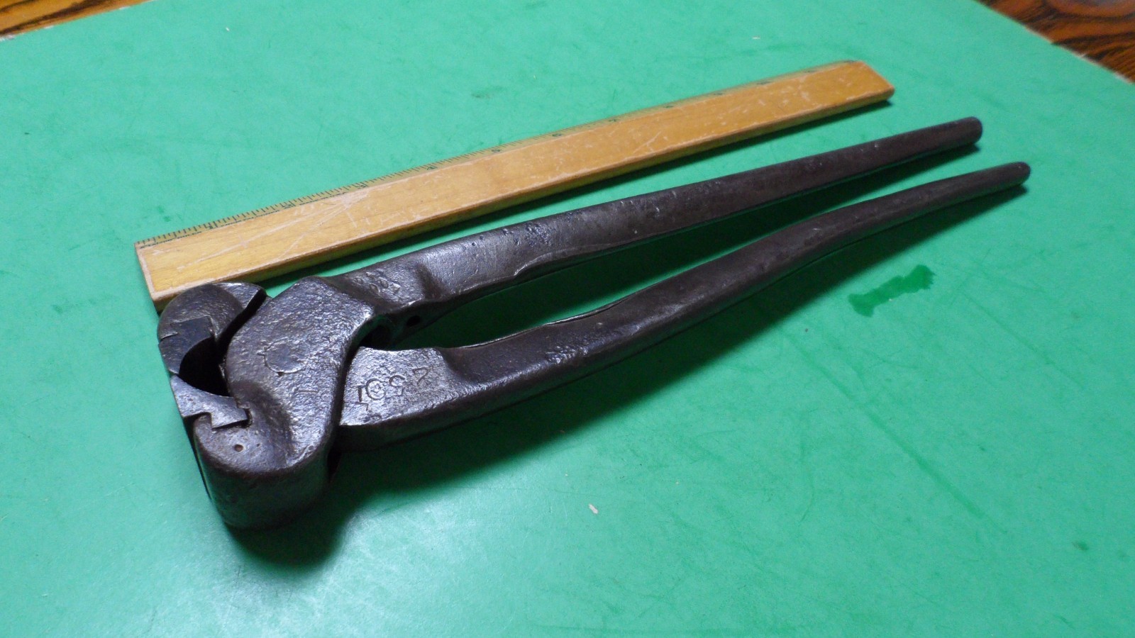 vintage carew’s cutting nippers farrier blacksmith forester