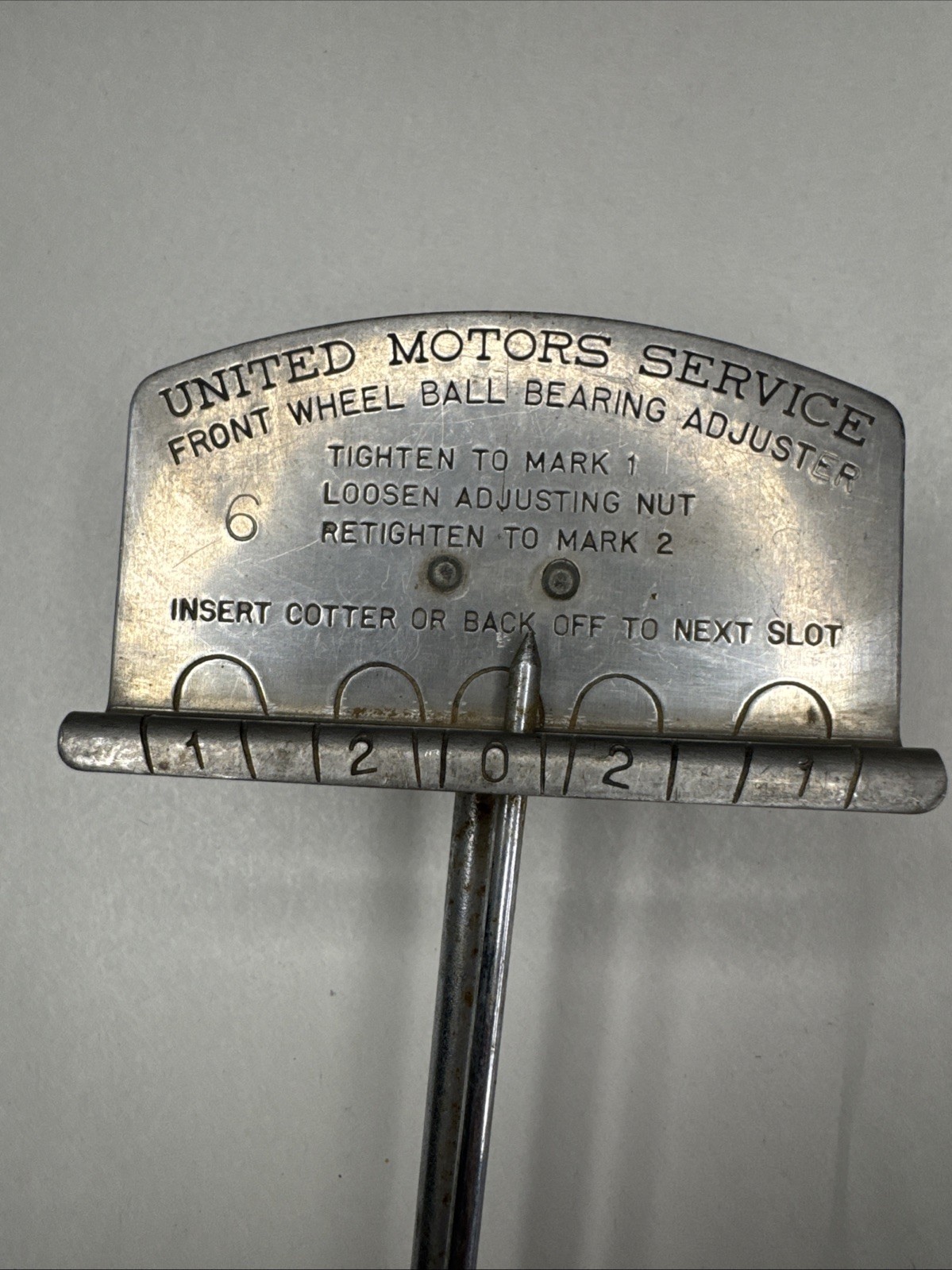 United Motors Service Front Wheel Ball Bearing Adjuster Red Handle Mechanic Tool