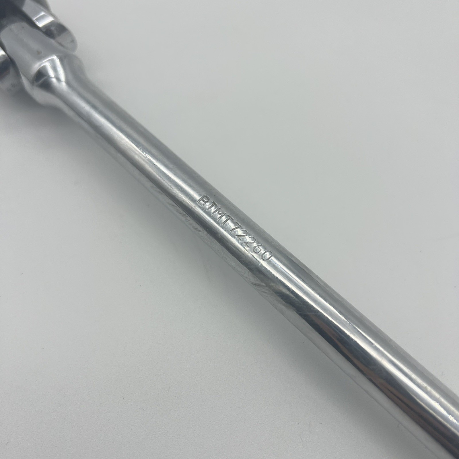 Bostitch 1/2″ Ratcheting Breaker Bar – BTMT72260 –