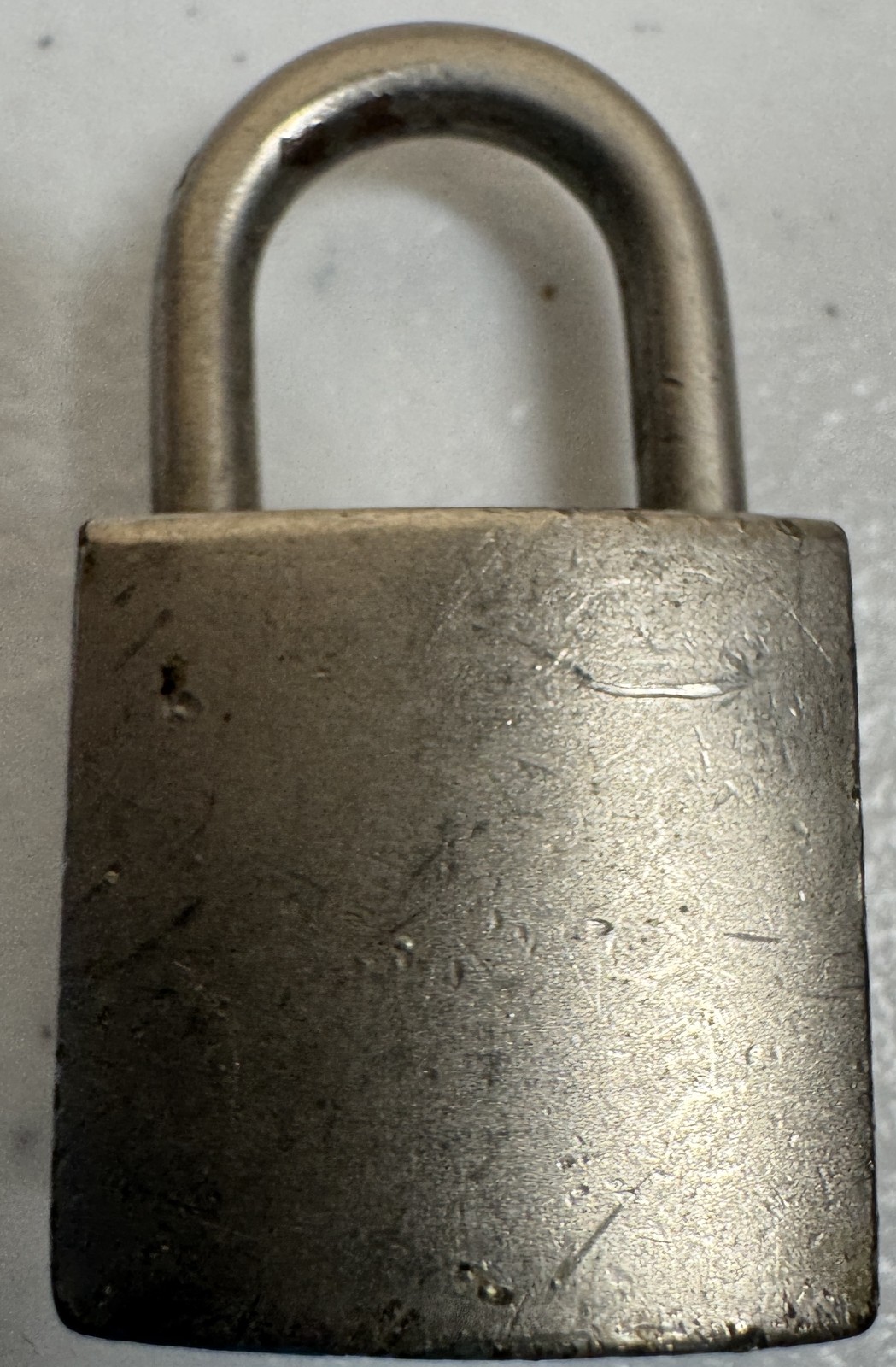 🍀 REACTION Kenneth Cole Padlock Vintage Style Collectible Lock No Key 🍀