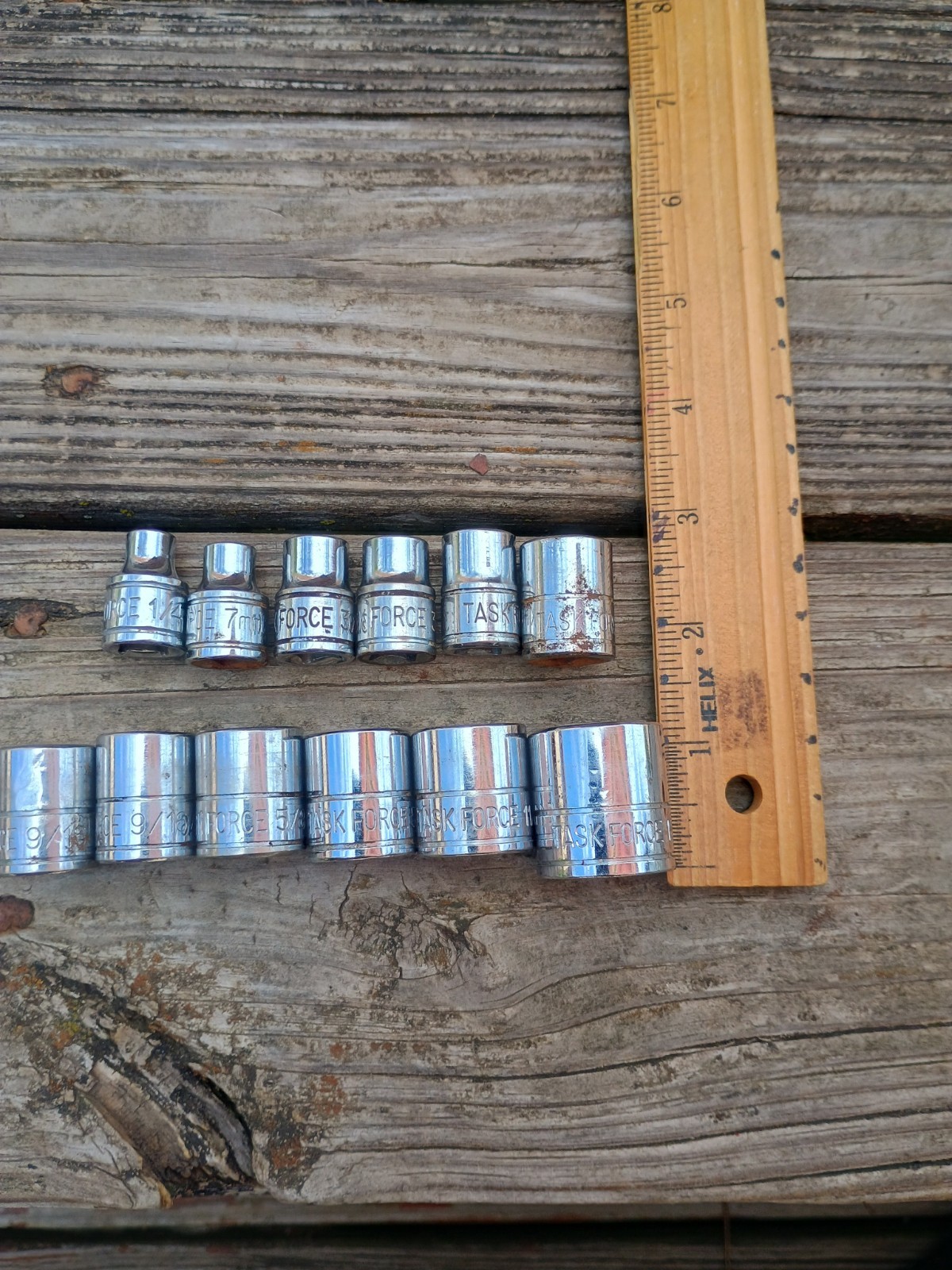 12 Task Force 3/8″ Drive Sockets 6 & 12 Point 1/4″ to 13/16″