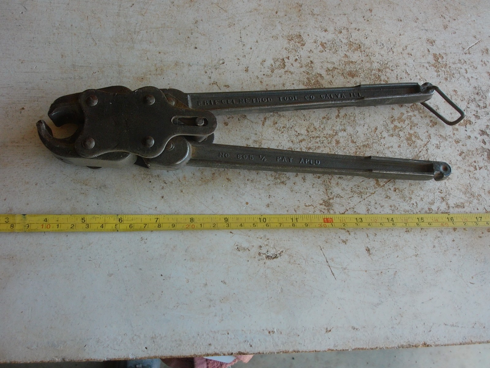 Vintage Briegel Method Tool Co. crimping Tool #605 1/2 Lot 26-22-B9
