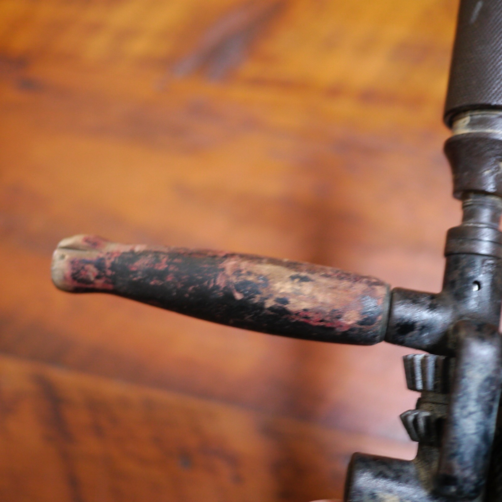 Vintage 1940s MILLER FALLS Model 119a Made Greenfield MA Cast Iron BREAST DRILL