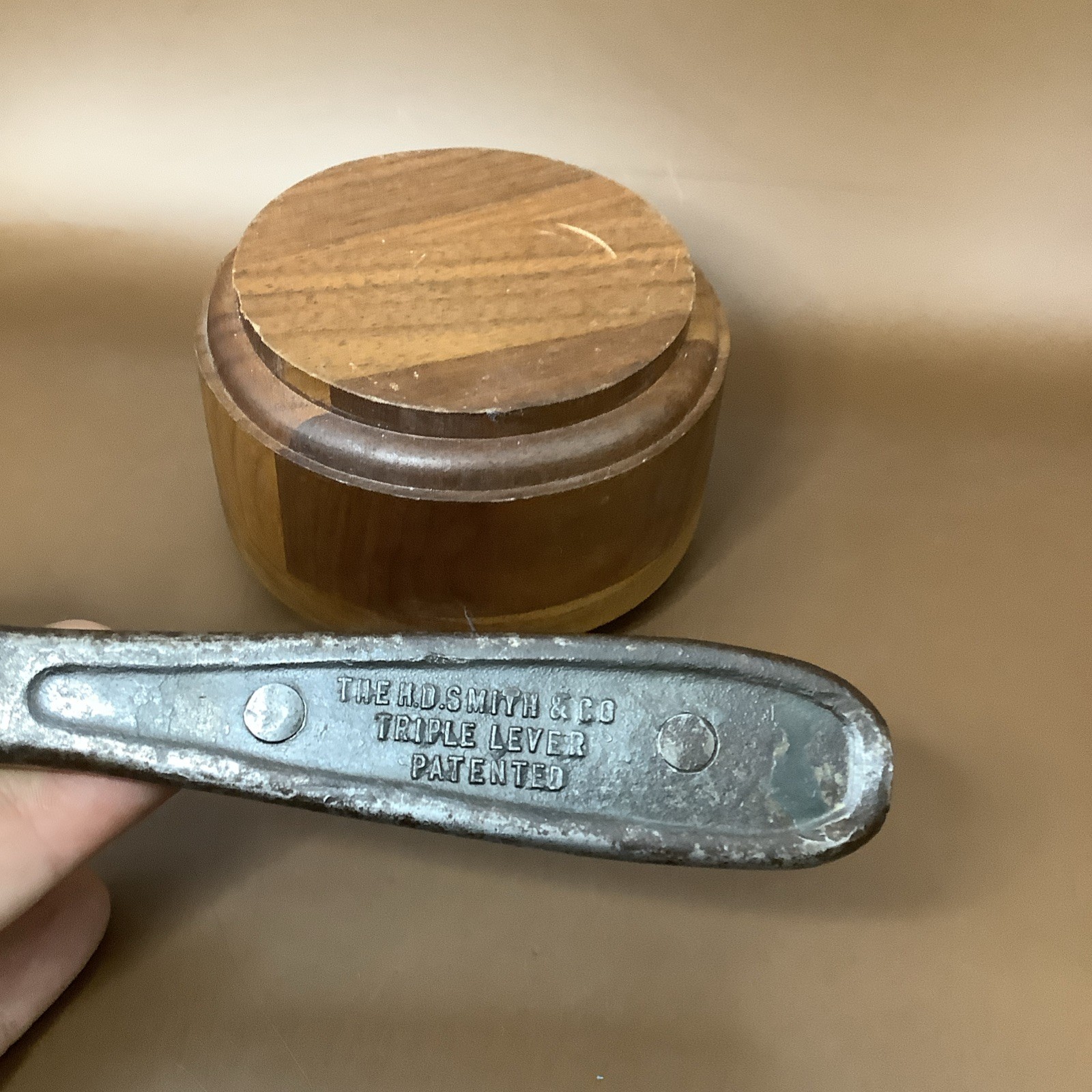 Rare H.D. Smith Perfect Handle Triple Lever Screwdriver Tool USA Chipped Tip.