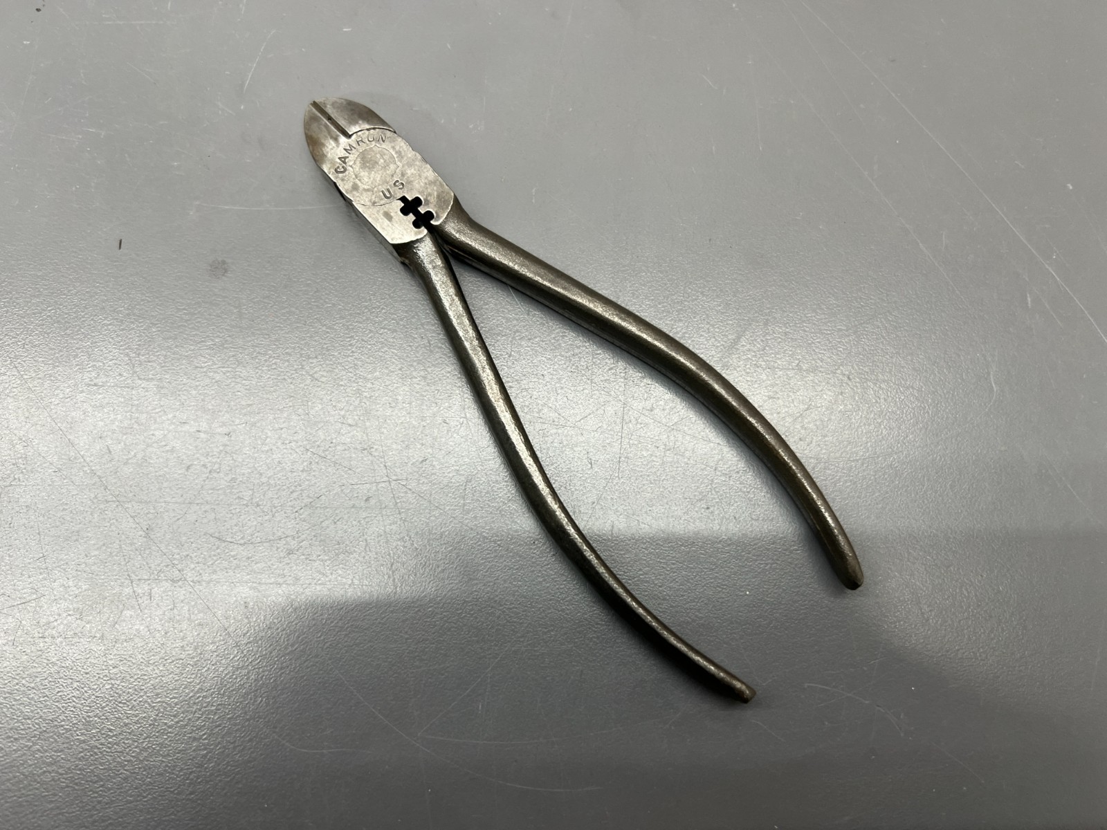 (A) VINTAGE CAMRON 6″ DIAGONAL CUTTING PLIERS STRIPPER CRIMPER – VGC – USA