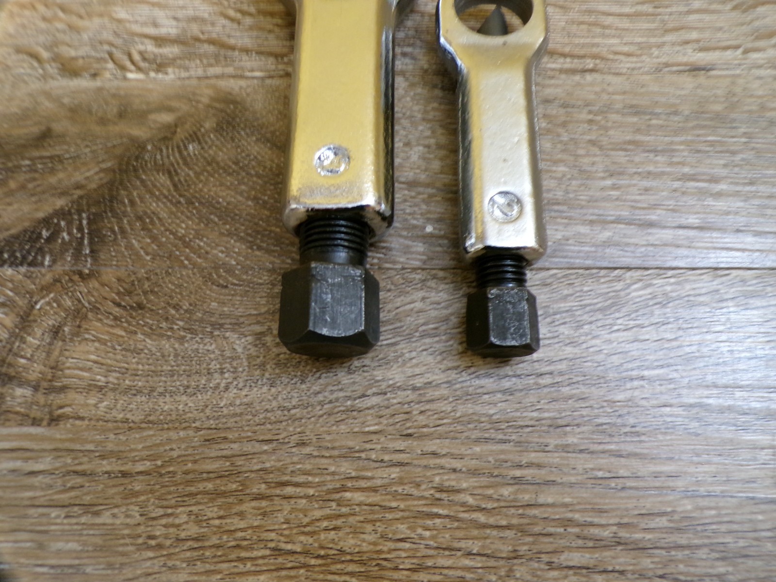 2pcs Nut Splitter Nut Cutter Remover #2 & 3