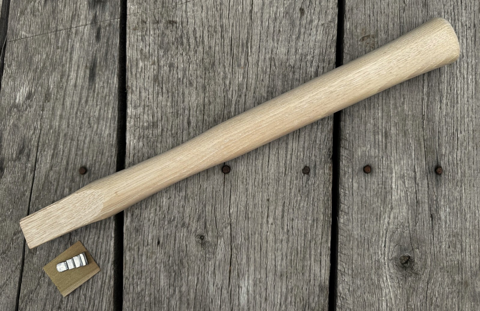 Hickory 16″ Claw Hammer Handle 1-1/8″ x 5/8″ Eye Made in USA