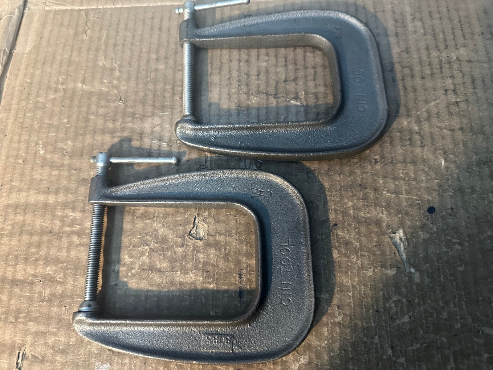 2 CINCINNATI TOOLS NO. 556 DEEP THROAT 2-1/2″ HIGH X 4-1/4″ DEEP C-CLAMPS USA