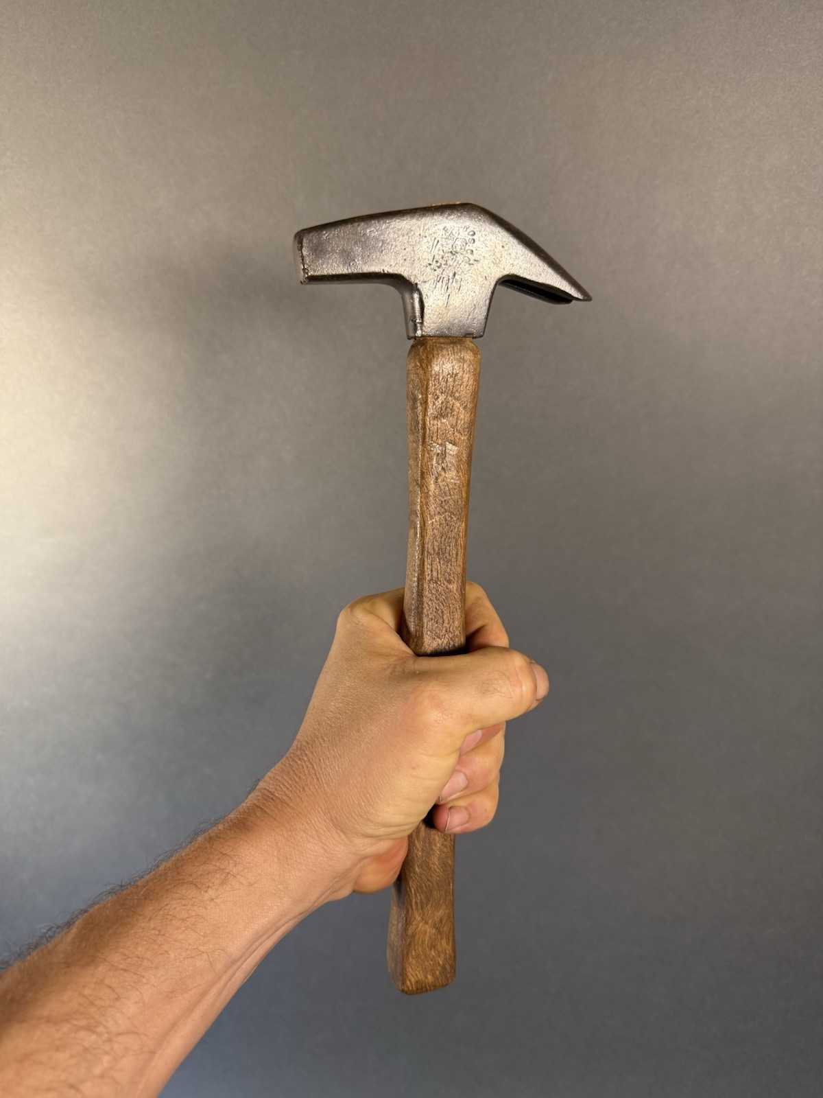 HELLER BROS. FARRIER’S CLAW HAMMER With Handle.