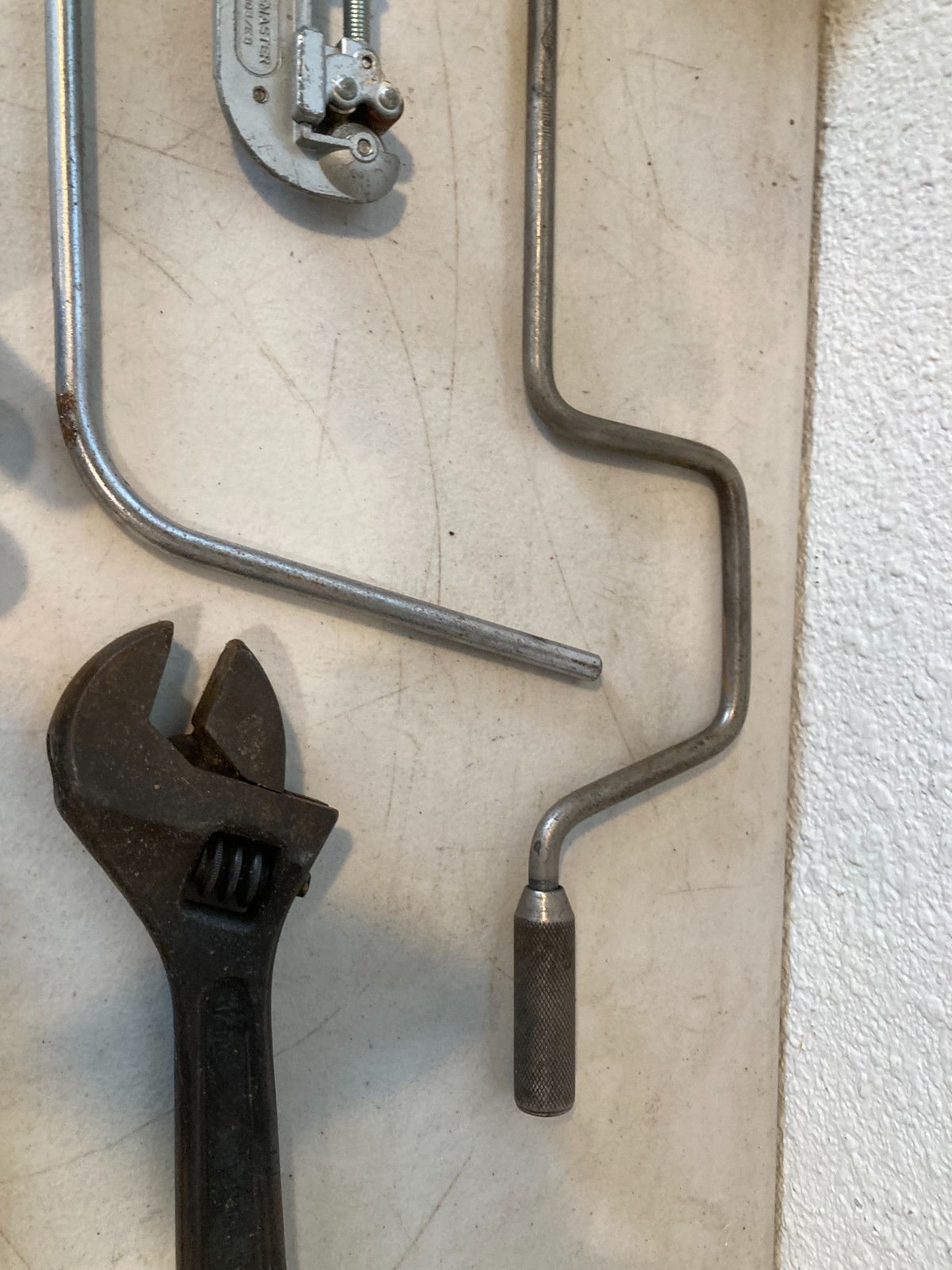 Large Mixed Mechanics Tool Lot Sockets, Ratchets, Wrenches, Hammer, Etc