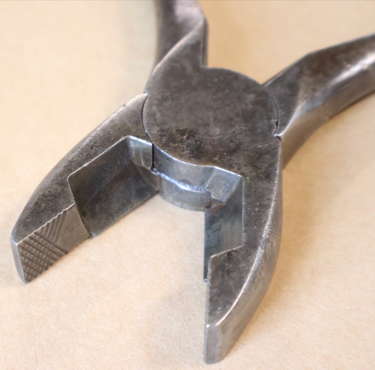 M. Klein & Sons (USA) 213-9NE Lineman’s Pliers / Date Code MIR (1-1959) / MTT