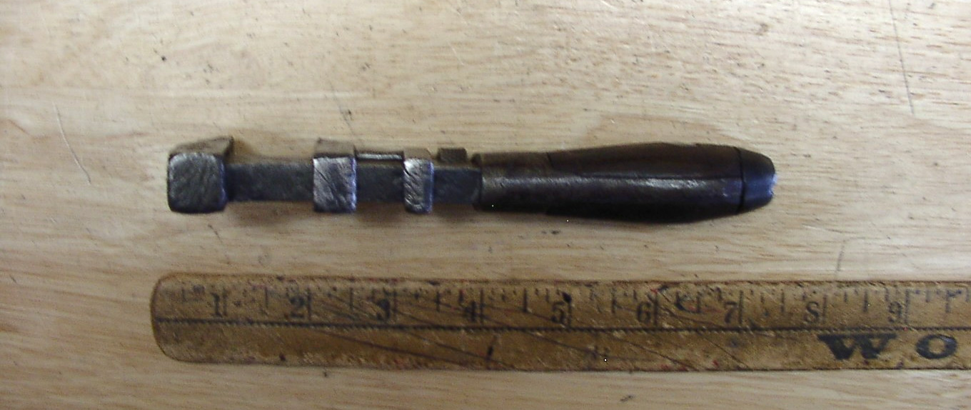 Antique Coes Wrench Co. Perect Handle Monkey Wrench,6-1/2″,15/16″ Capacity,XLINT